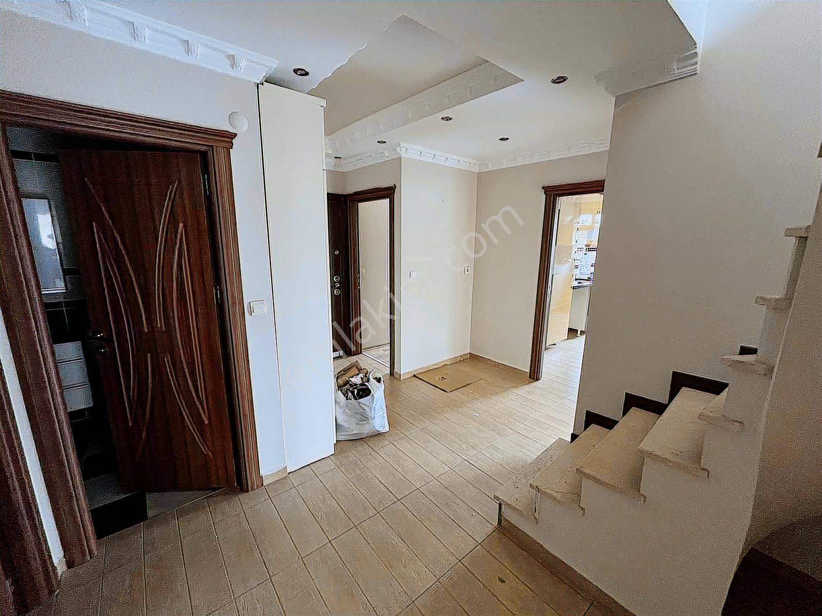 Bahçelievler En Geniş Dublex / 5+2 300 M² Manzaralı 3 Balkonlu - Görsel 12