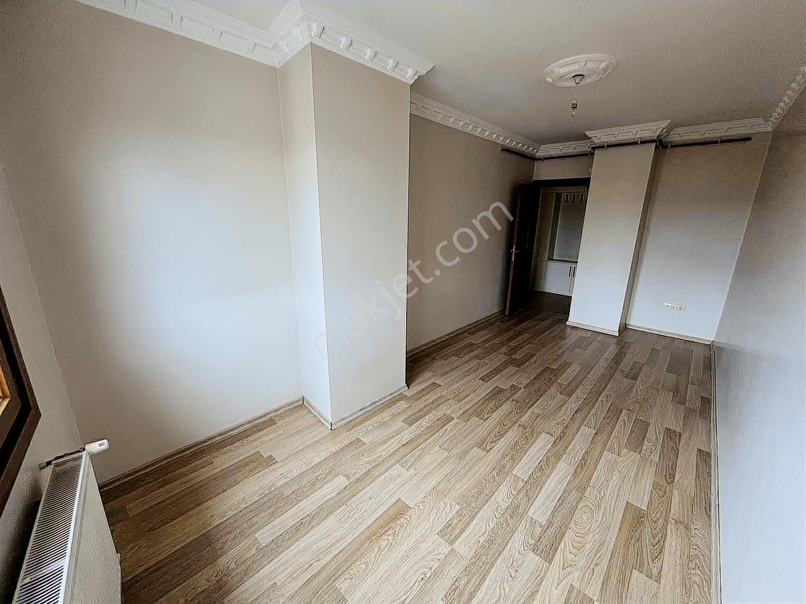 Bahçelievler En Geniş Dublex / 5+2 300 M² Manzaralı 3 Balkonlu - Görsel 8