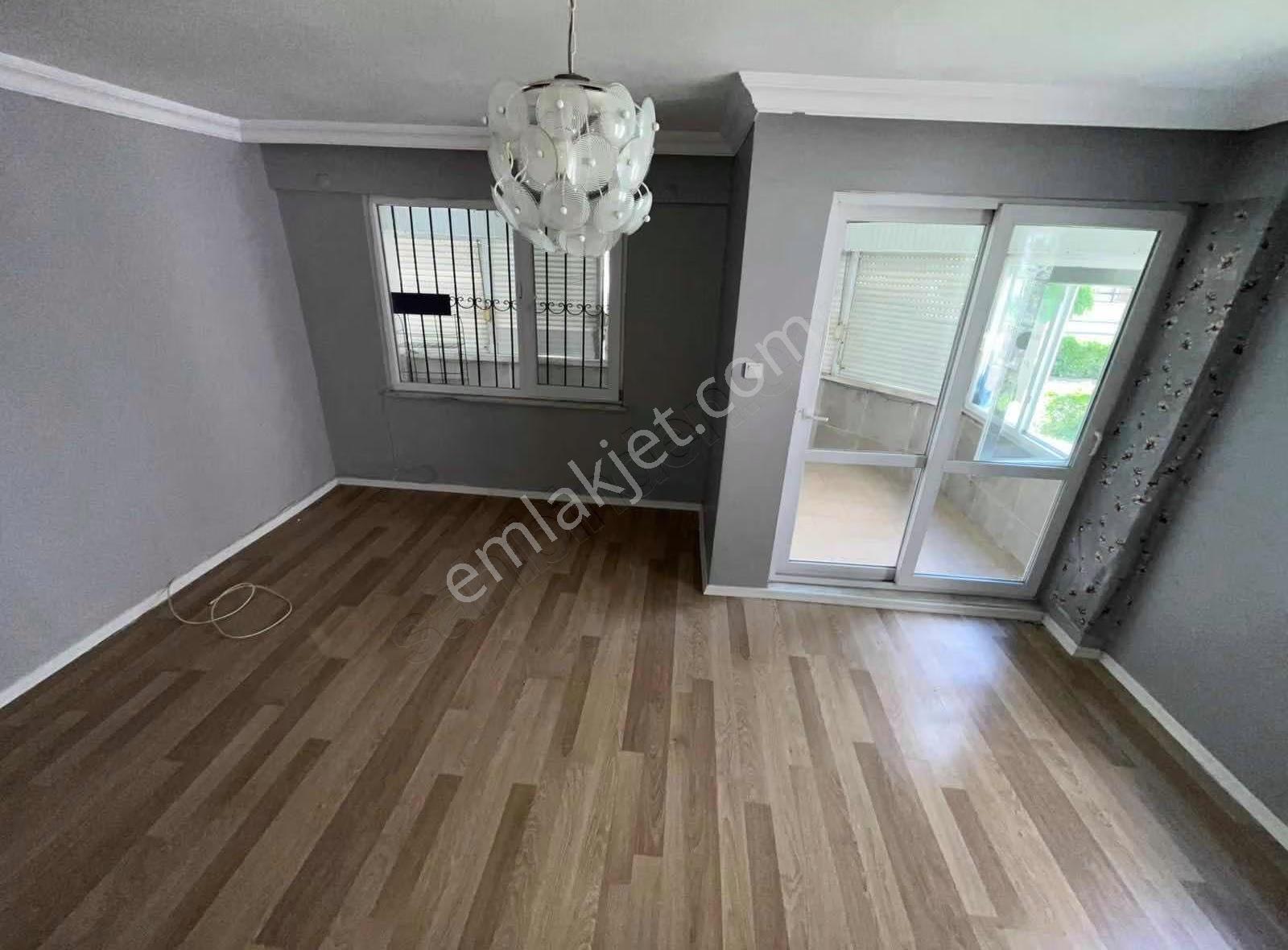 Akçay Köşemden Bahçe Kullanımlı Merkezde 2+1 Satılık Daire - Görsel 10