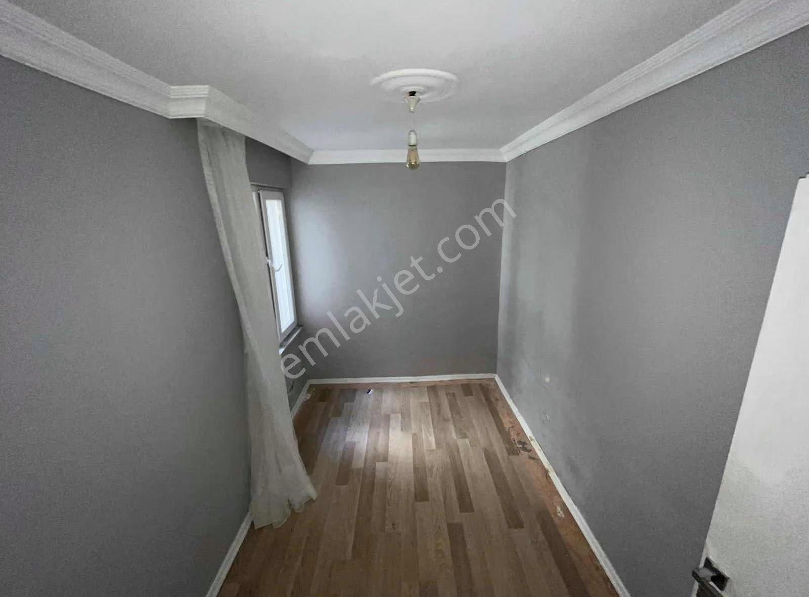 Akçay Köşemden Bahçe Kullanımlı Merkezde 2+1 Satılık Daire - Görsel 12