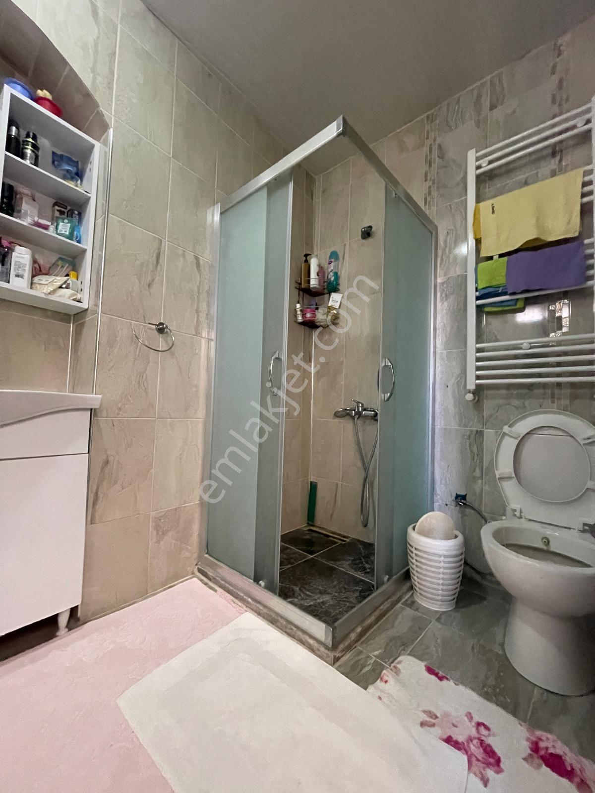 Ayvada'dan Ayvalık Merkez’de Tek Tapudan 2 Ayrı Girişli 2. Kağir Rum Evi​ - Görsel 32