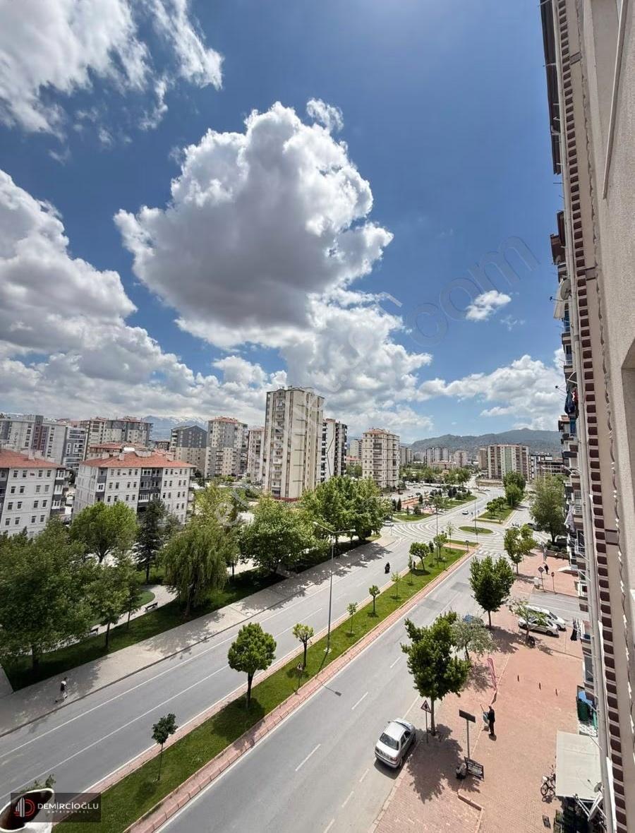 Güney Cephe Ünü Açık Kiralık Daire - Görsel 3