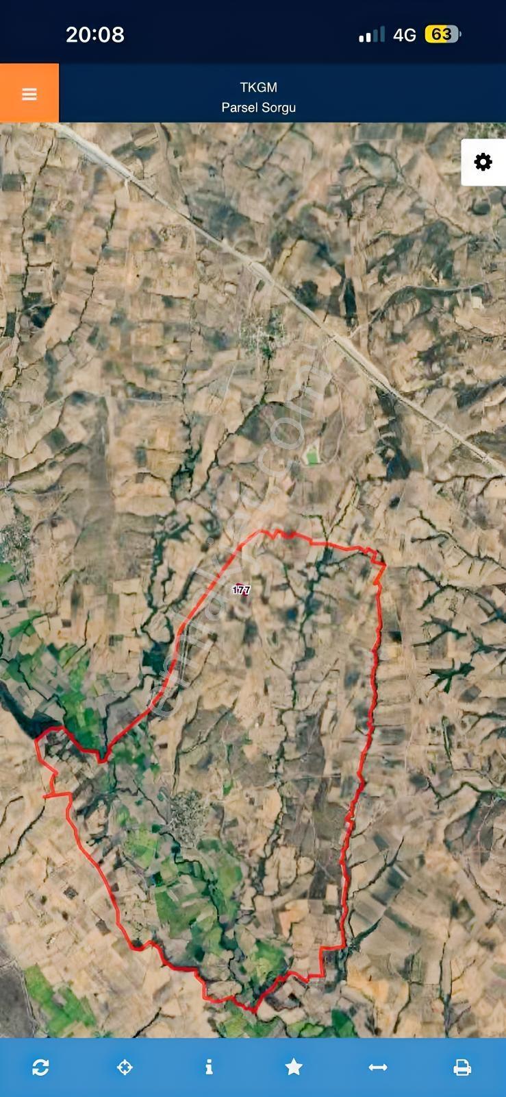 Yatirimlik Tarla - 9400 M2 - Mustakil Tapu - Görsel 2
