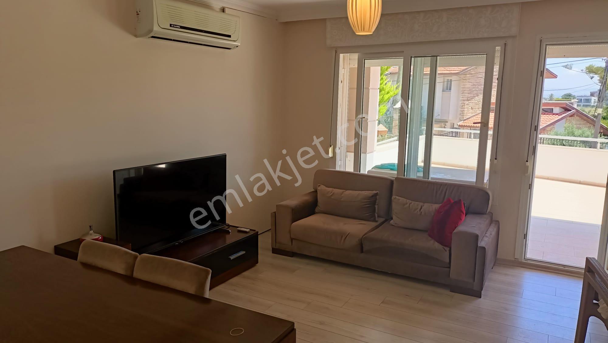 Çeşme Dalyan'da Marina'ya Yürüme Mesafesinde Sezonluk Kiralık Daireler - Görsel 27