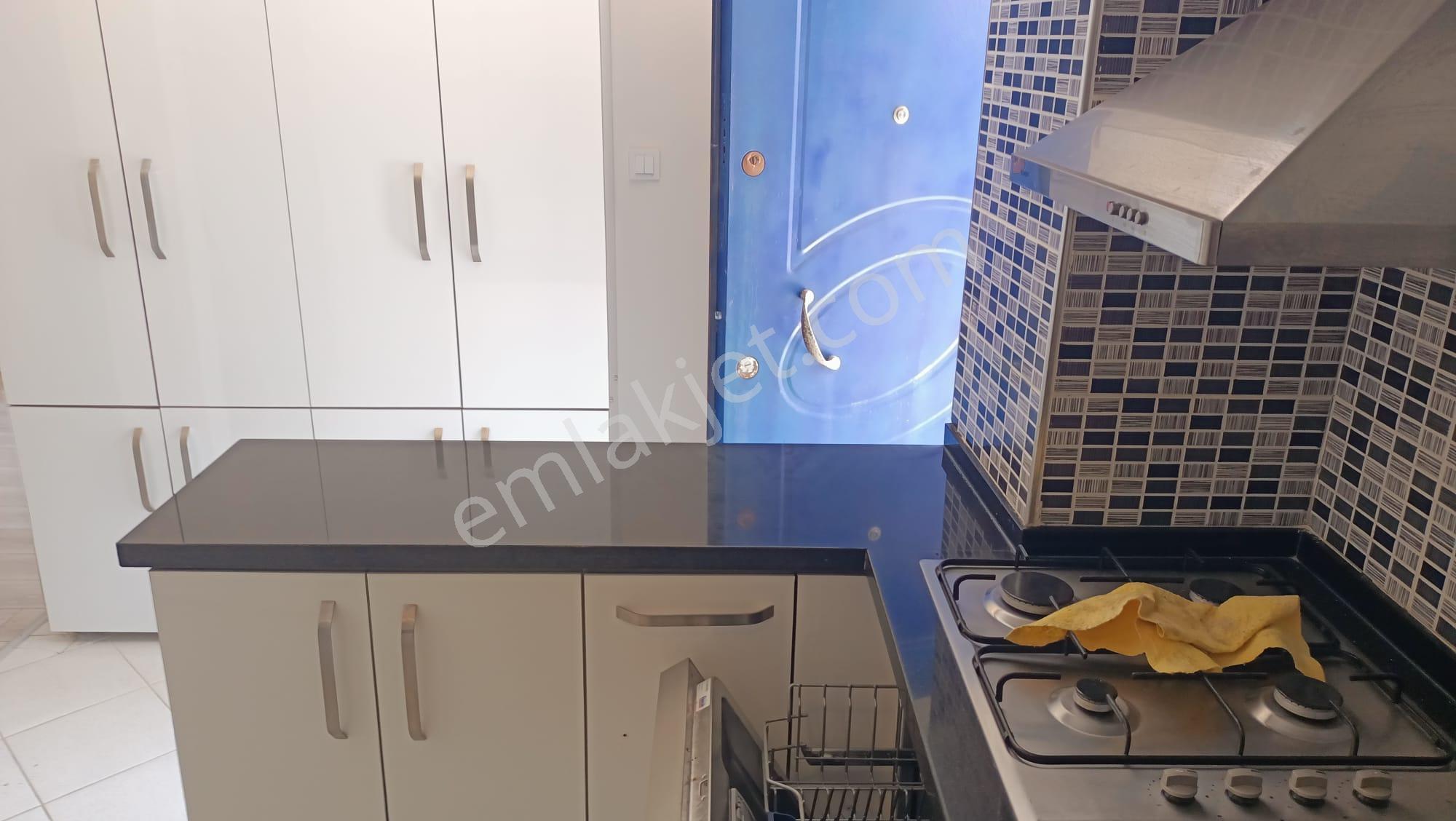 Çeşme Dalyan'da Marina'ya Yürüme Mesafesinde Sezonluk Kiralık Daireler - Görsel 30
