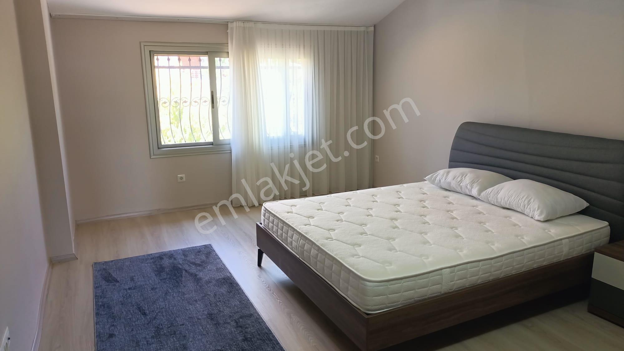 Çeşme Dalyan'da Marina'ya Yürüme Mesafesinde Sezonluk Kiralık Daireler - Görsel 12