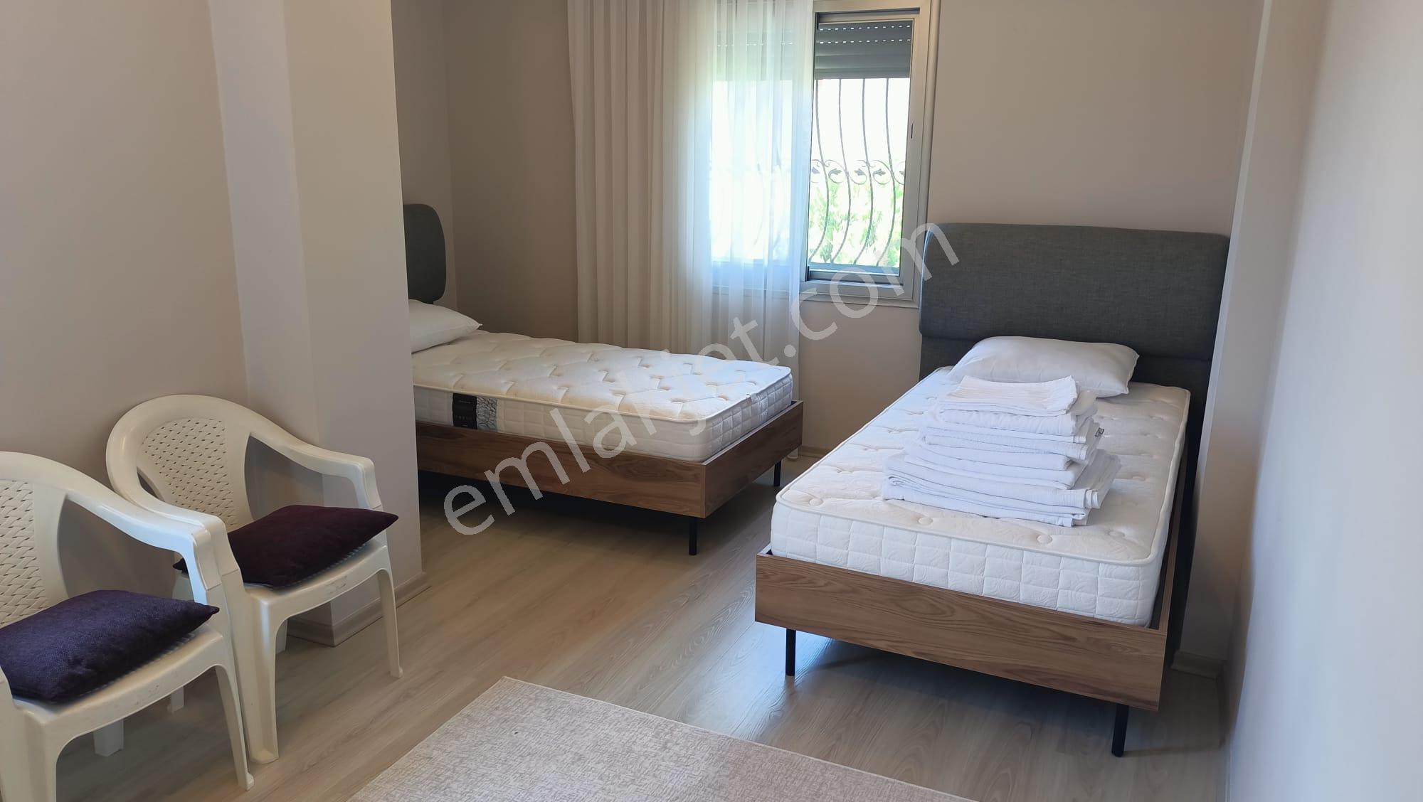 Çeşme Dalyan'da Marina'ya Yürüme Mesafesinde Sezonluk Kiralık Daireler - Görsel 8