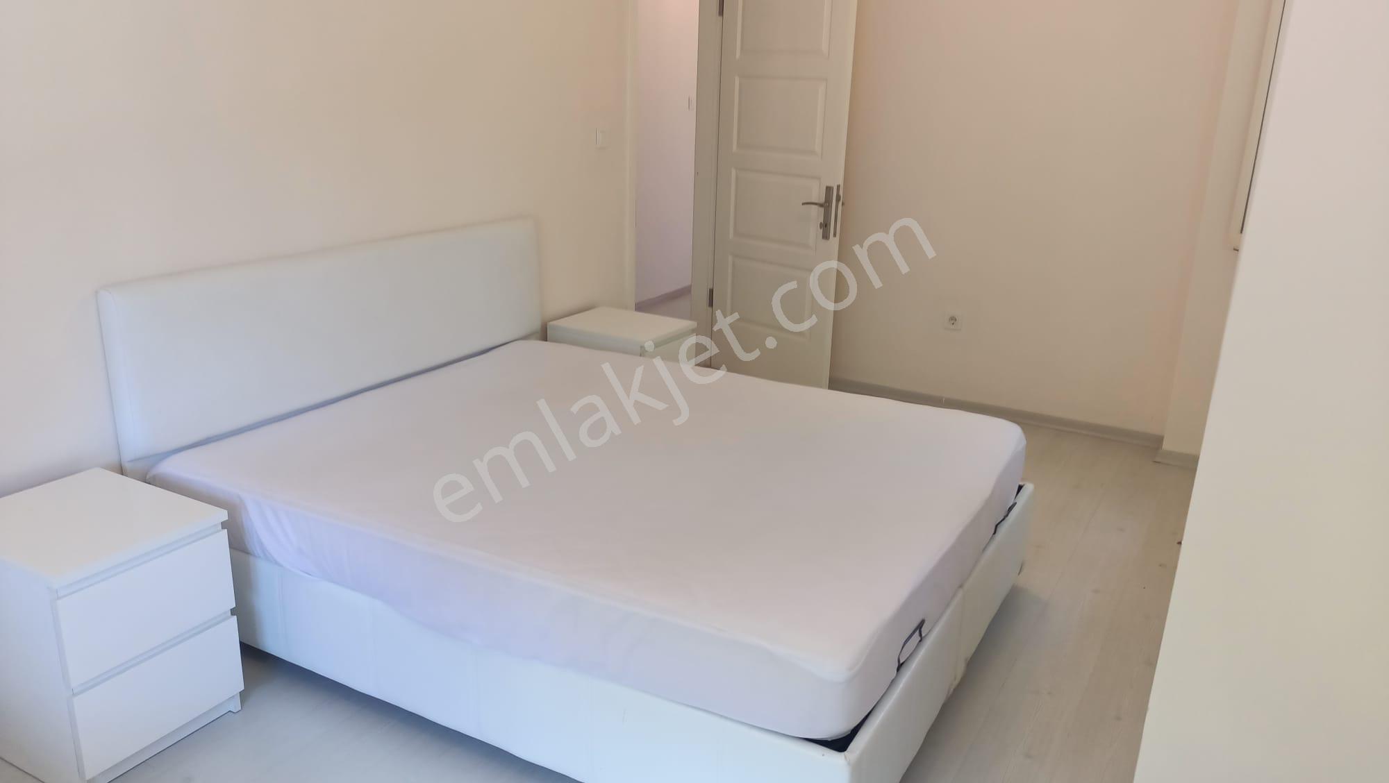 Çeşme Dalyan'da Marina'ya Yürüme Mesafesinde Sezonluk Kiralık Daireler - Görsel 32