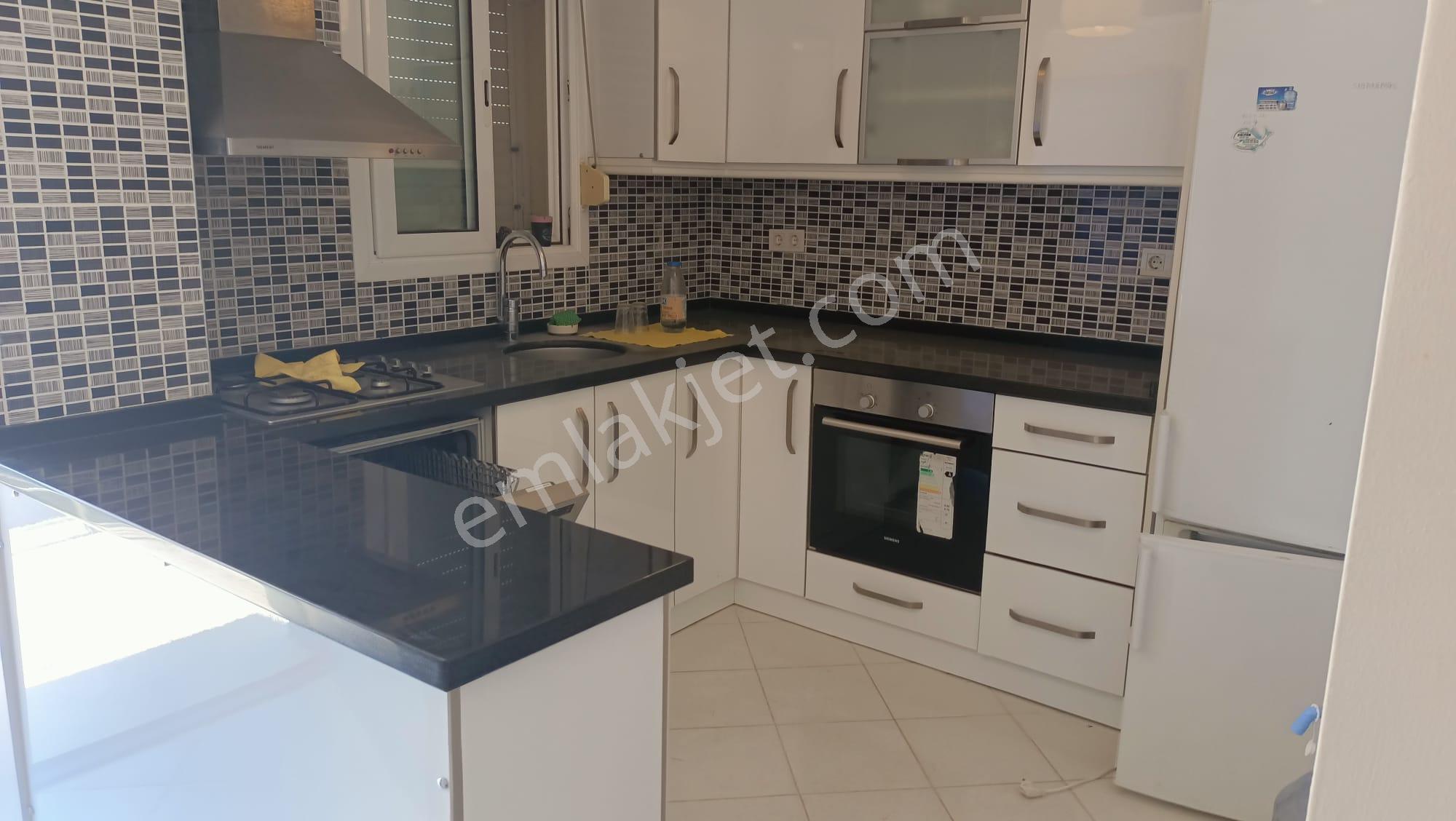 Çeşme Dalyan'da Marina'ya Yürüme Mesafesinde Sezonluk Kiralık Daireler - Görsel 20