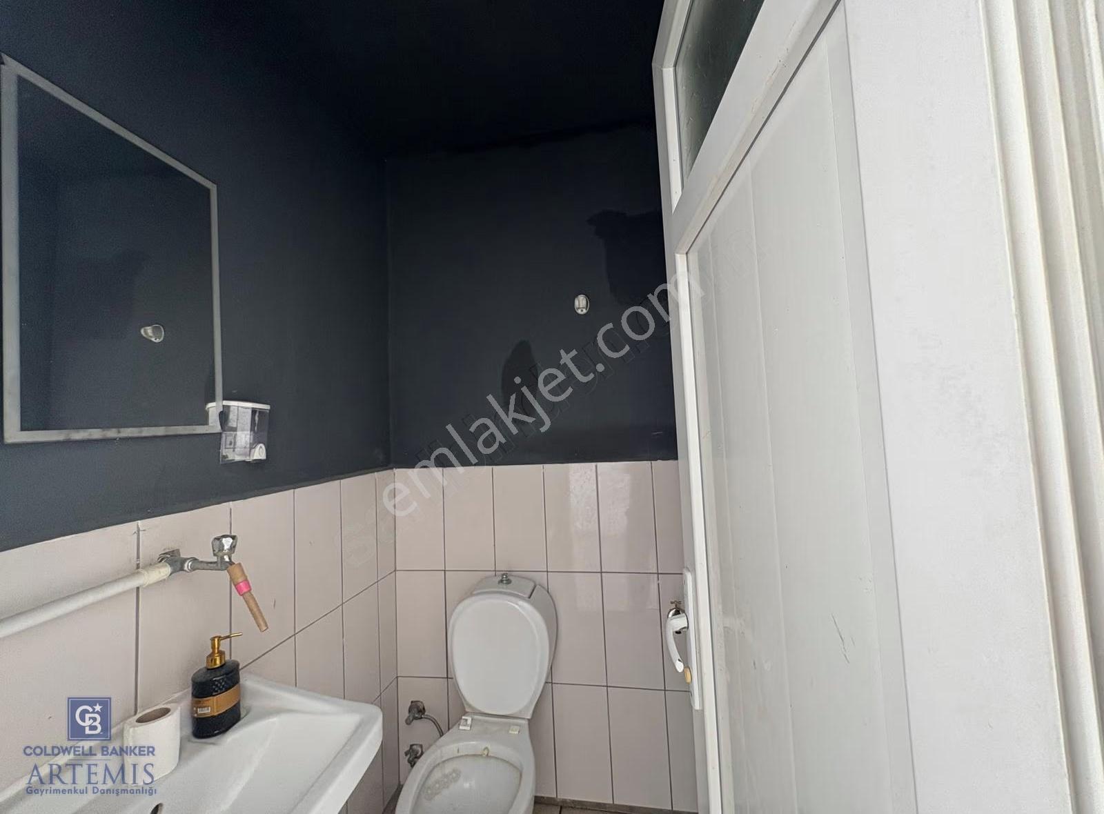 Gümbet Bodrum İşlek Cadde Üzerinde Kiralık Dükkan - Görsel 11