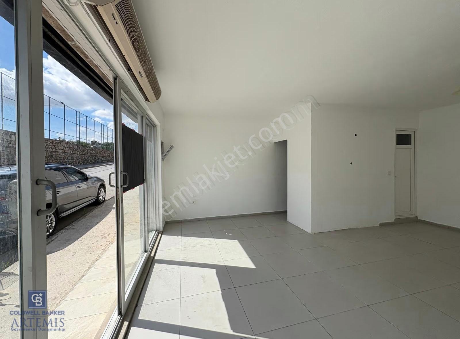 Gümbet Bodrum İşlek Cadde Üzerinde Kiralık Dükkan - Görsel 2