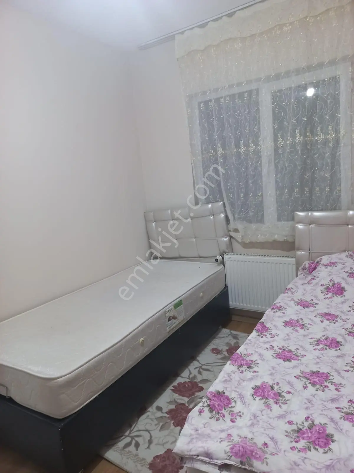 Kars Merkez Yenişehir 1+1 Eşyalı Satılık Daire - Görsel 4