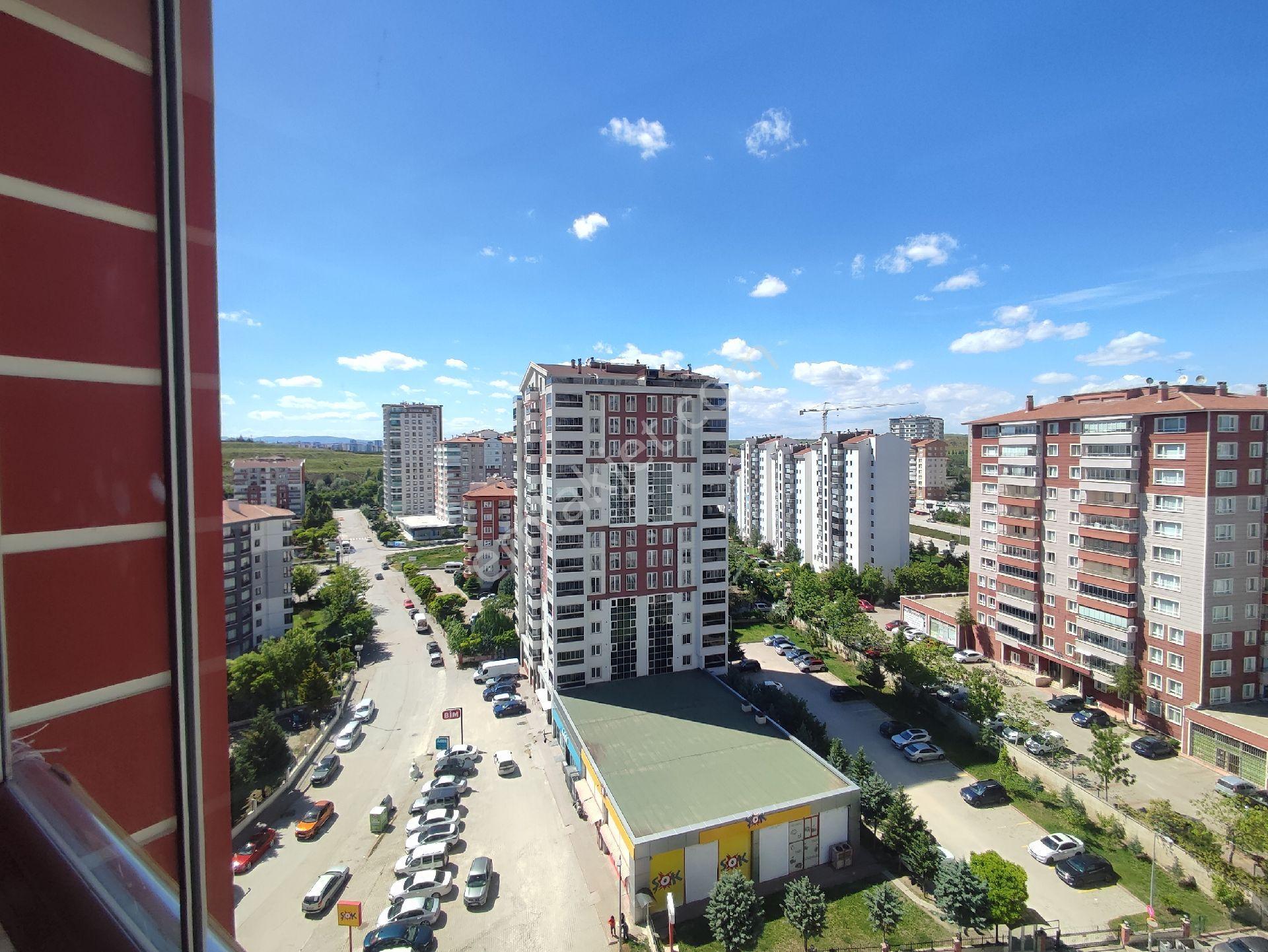 Batıkent Çakırlar Göbek 4+1 Kiralık Yüksek Ara Kat Ferah Daire - Görsel 25