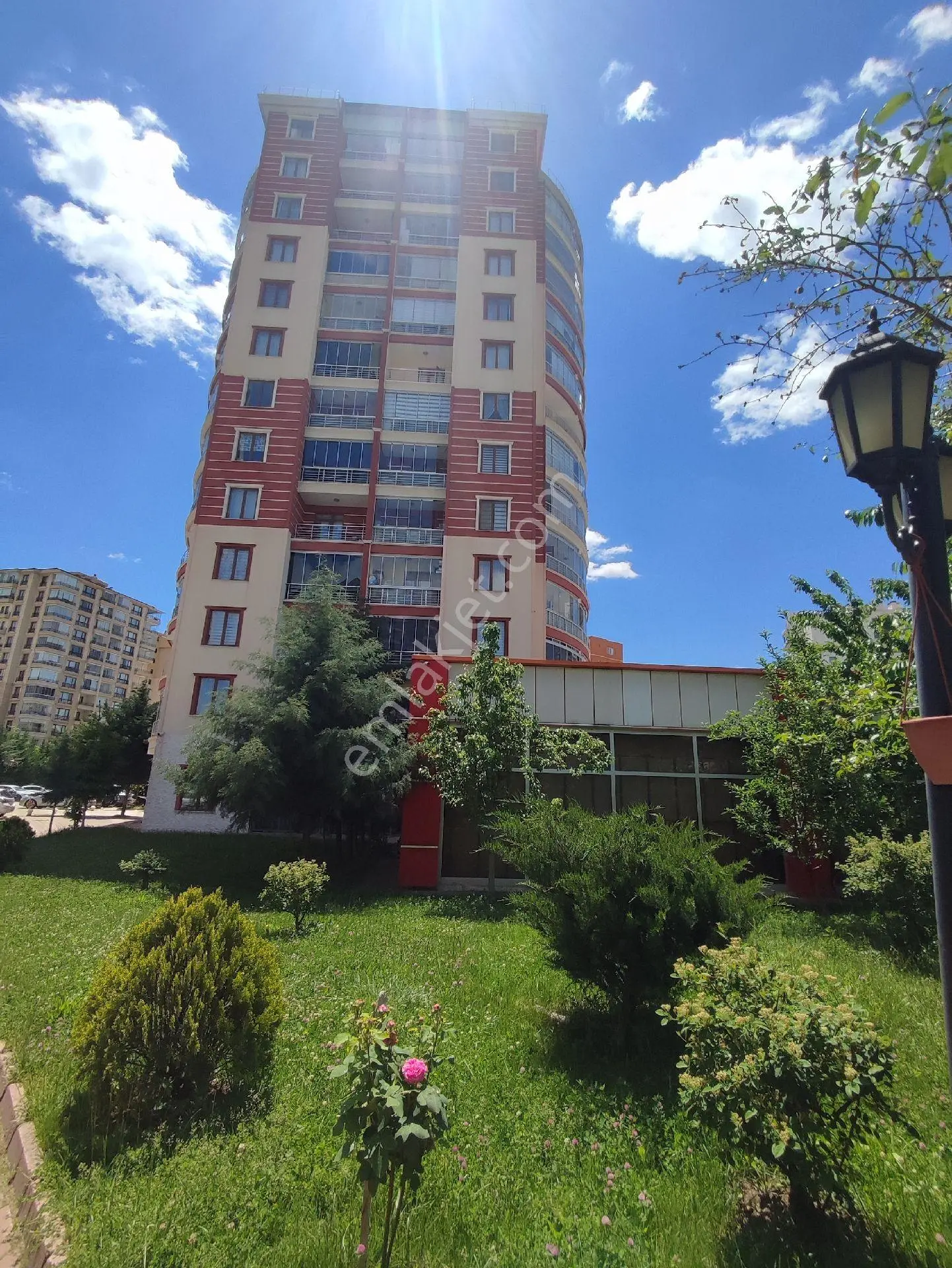 Batıkent Çakırlar Göbek 4+1 Kiralık Yüksek Ara Kat Ferah Daire - Görsel 3