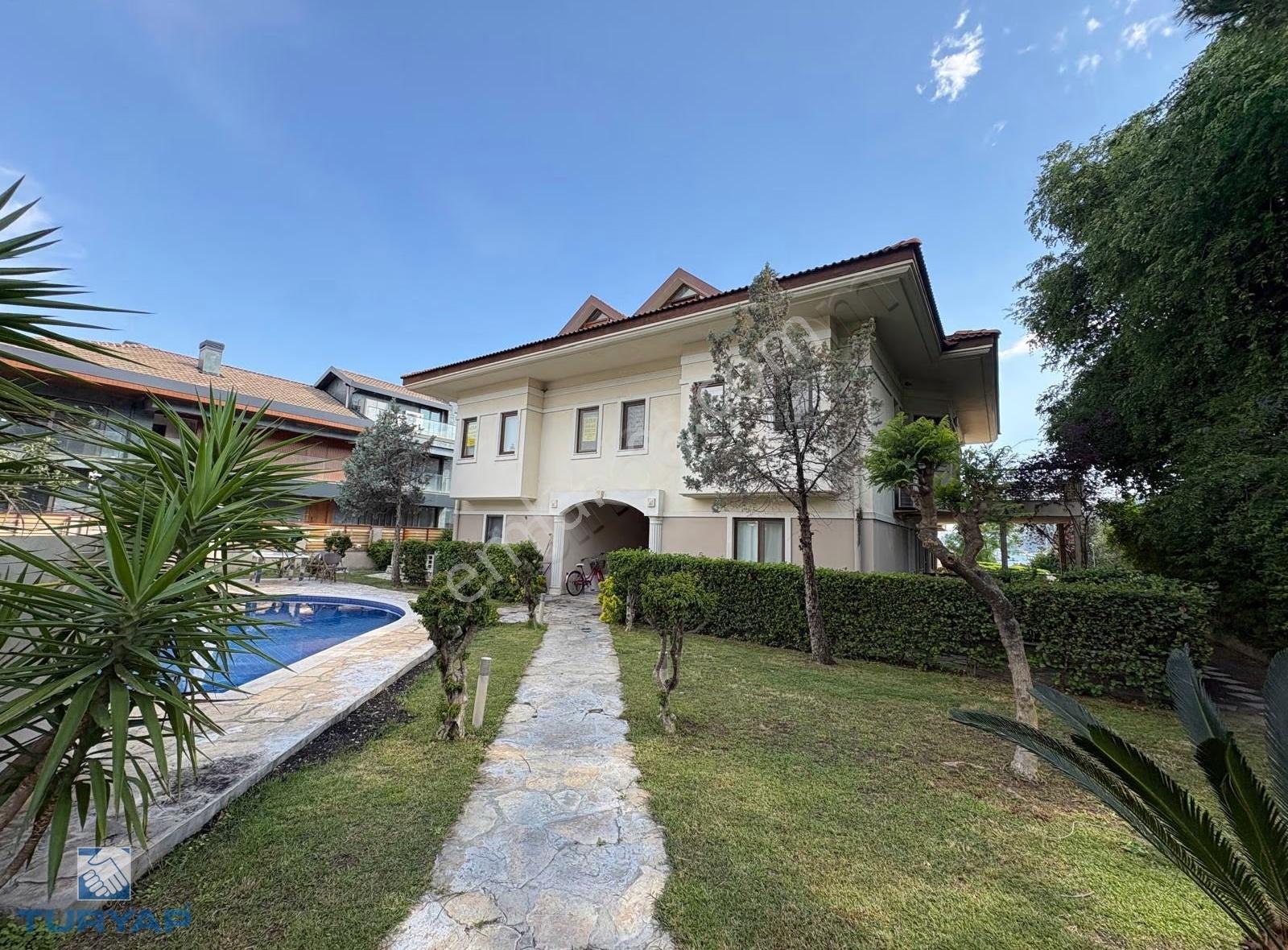 Fethiye Göcek 190 M2 3+1 Havuzlu Denize Sfır Satılık Daire - Görsel 13