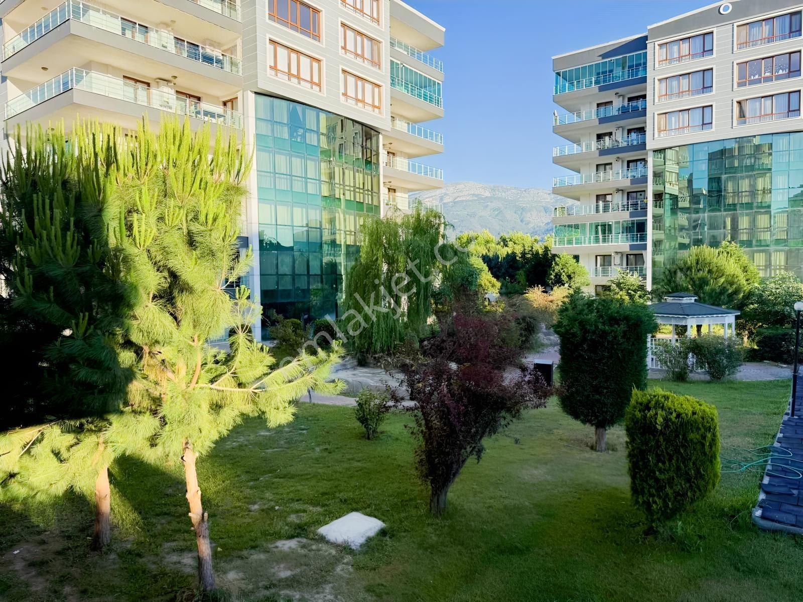 Emlak Center'dan Güzel Yurt Mah 3+1 Kiralık Daire - Görsel 35