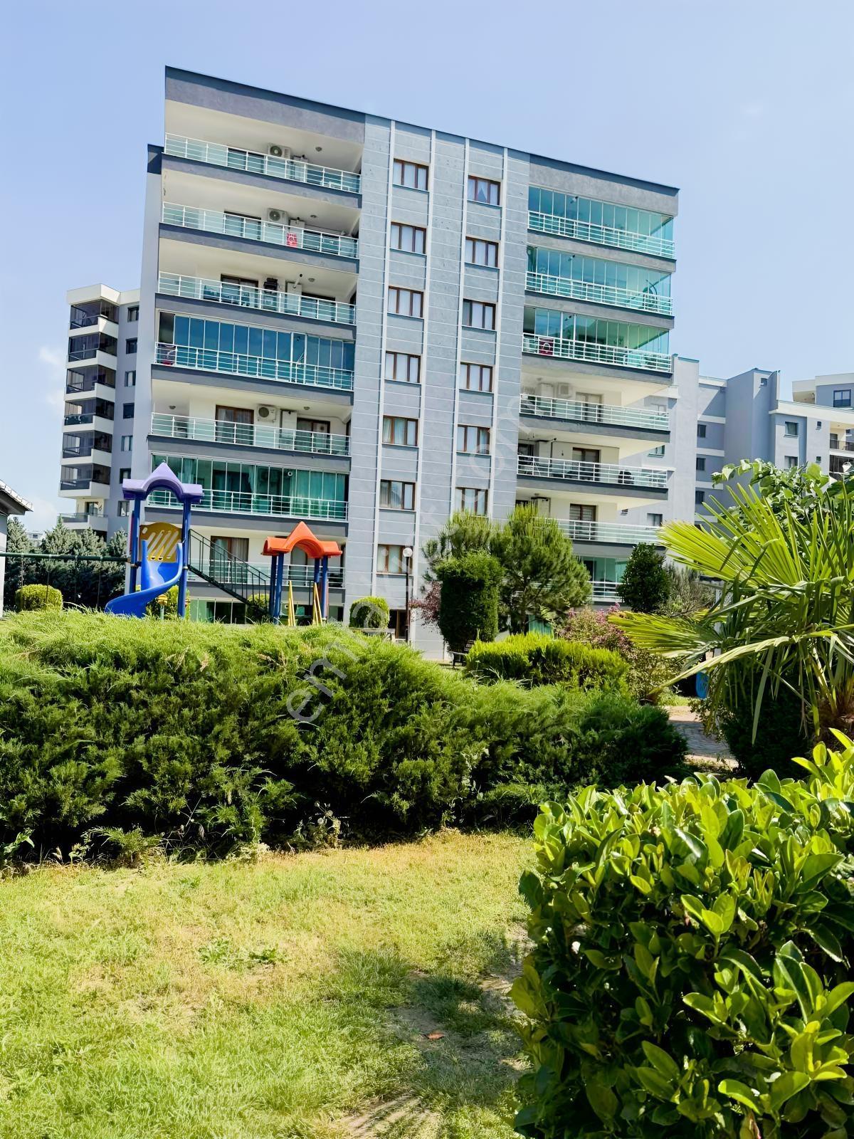 Emlak Center'dan Güzel Yurt Mah 3+1 Kiralık Daire - Görsel 29