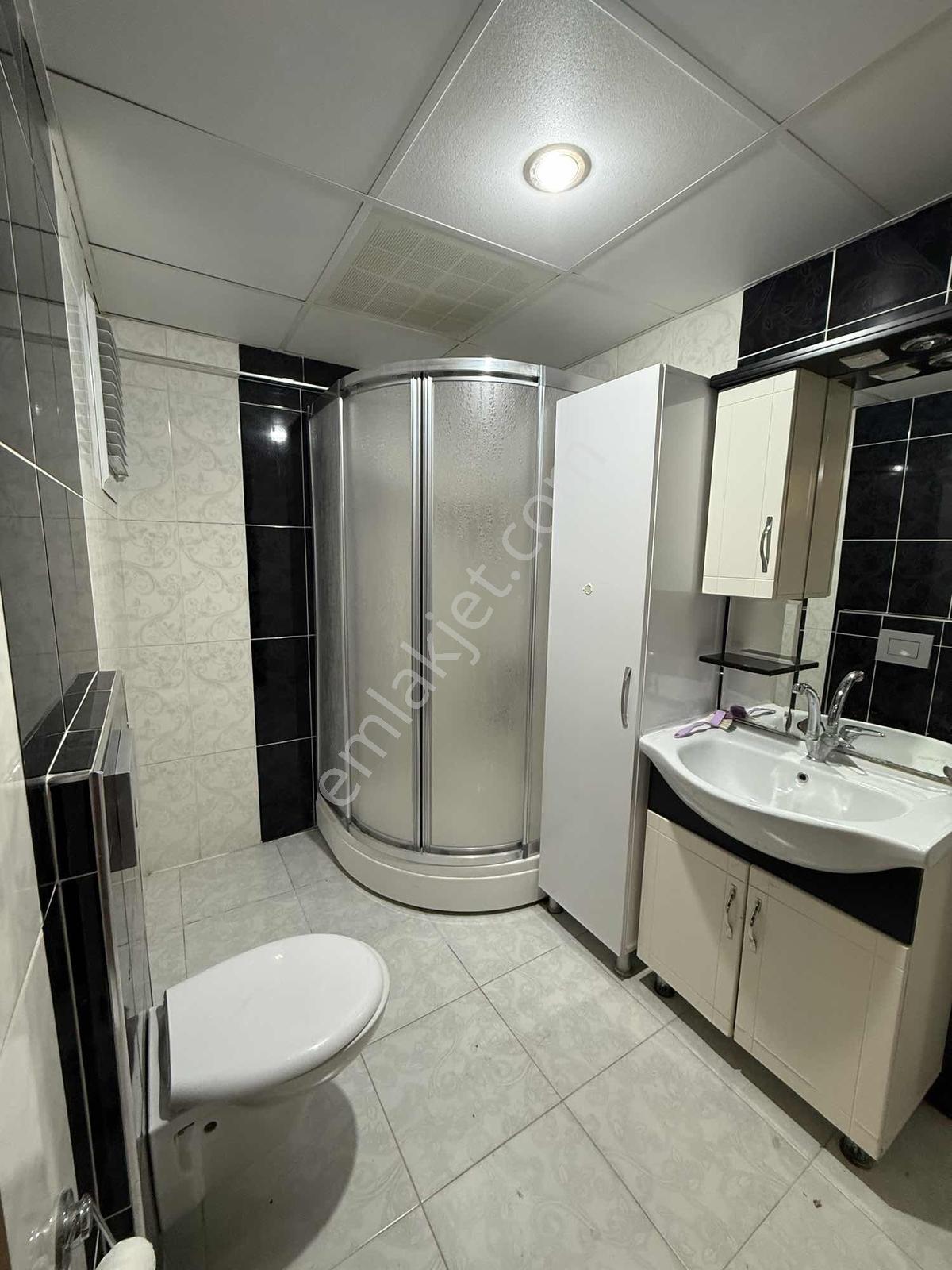 Emlak Center'dan Güzel Yurt Mah 3+1 Kiralık Daire - Görsel 15