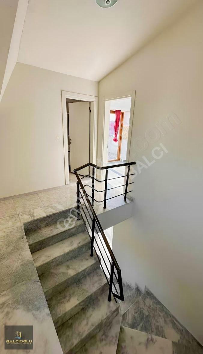 Balcıoğlundan Kocaali Yalıda Kiralık 3+1 Lüx Triplex Villa - Görsel 10