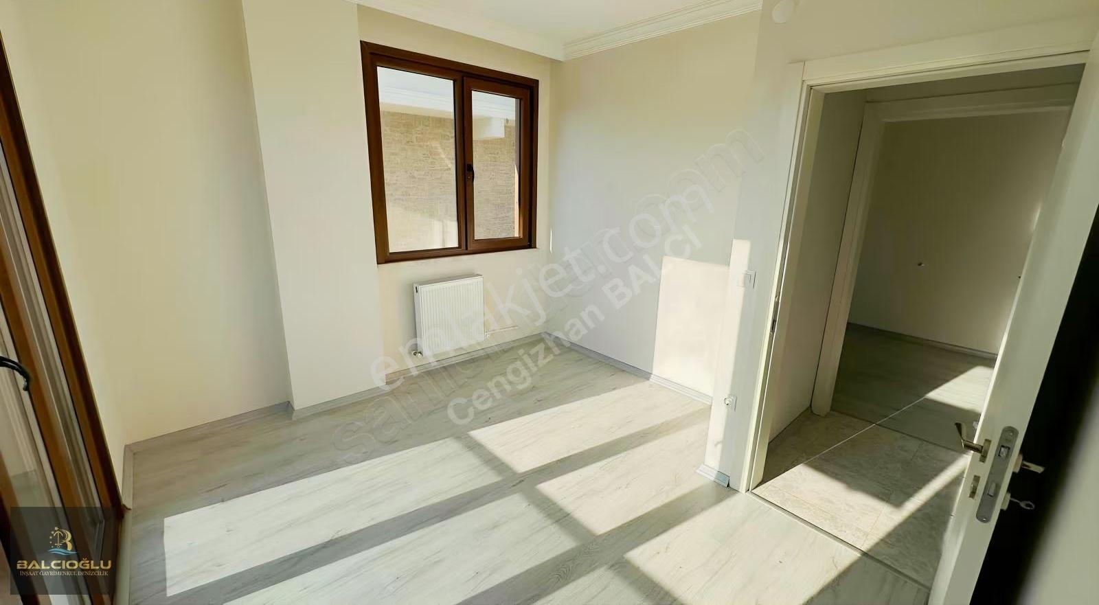 Balcıoğlundan Kocaali Yalıda Kiralık 3+1 Lüx Triplex Villa - Görsel 12