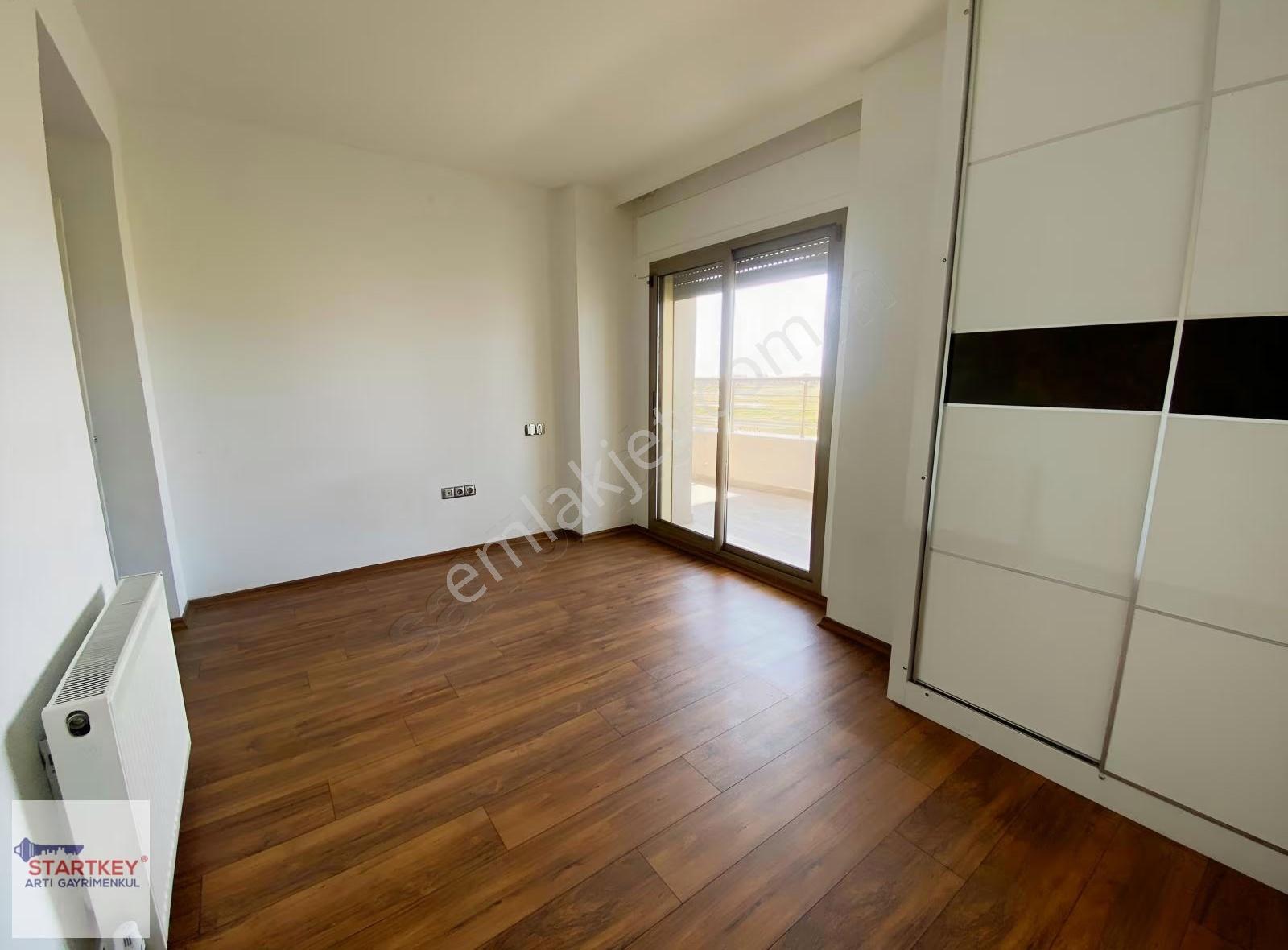 Mavişehir Maviada Sitesi'nde 5+1 Kiralık Lüks Dubleks Daire - Görsel 17