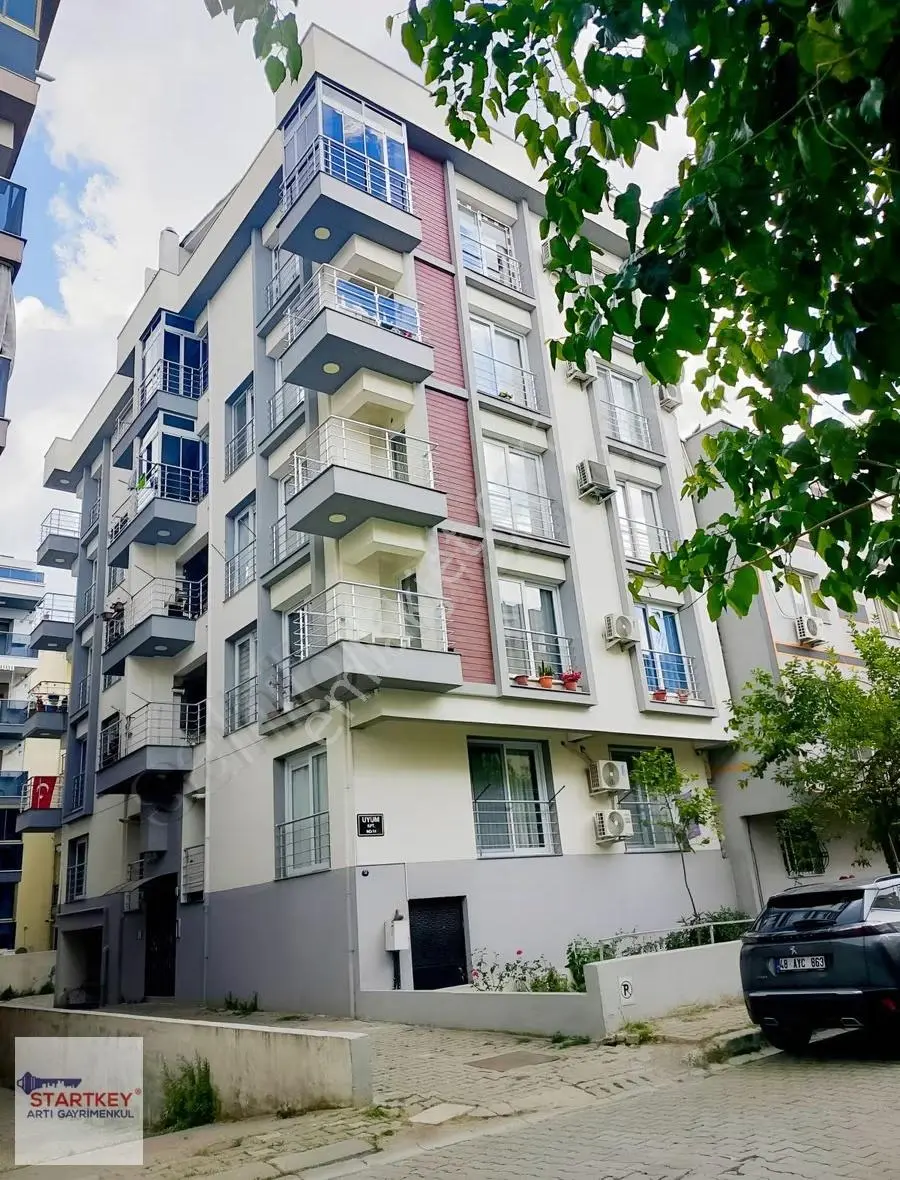 Alaybey'de Yeni Binada Satılık 3+1 Çatı Dubleks