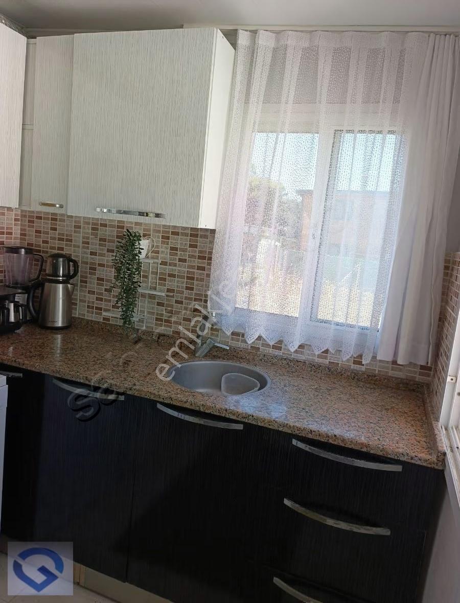 Hüseyin Öziç'den Pırlanta Plajında Kiralık Bahçeli Köy Evi - Görsel 14