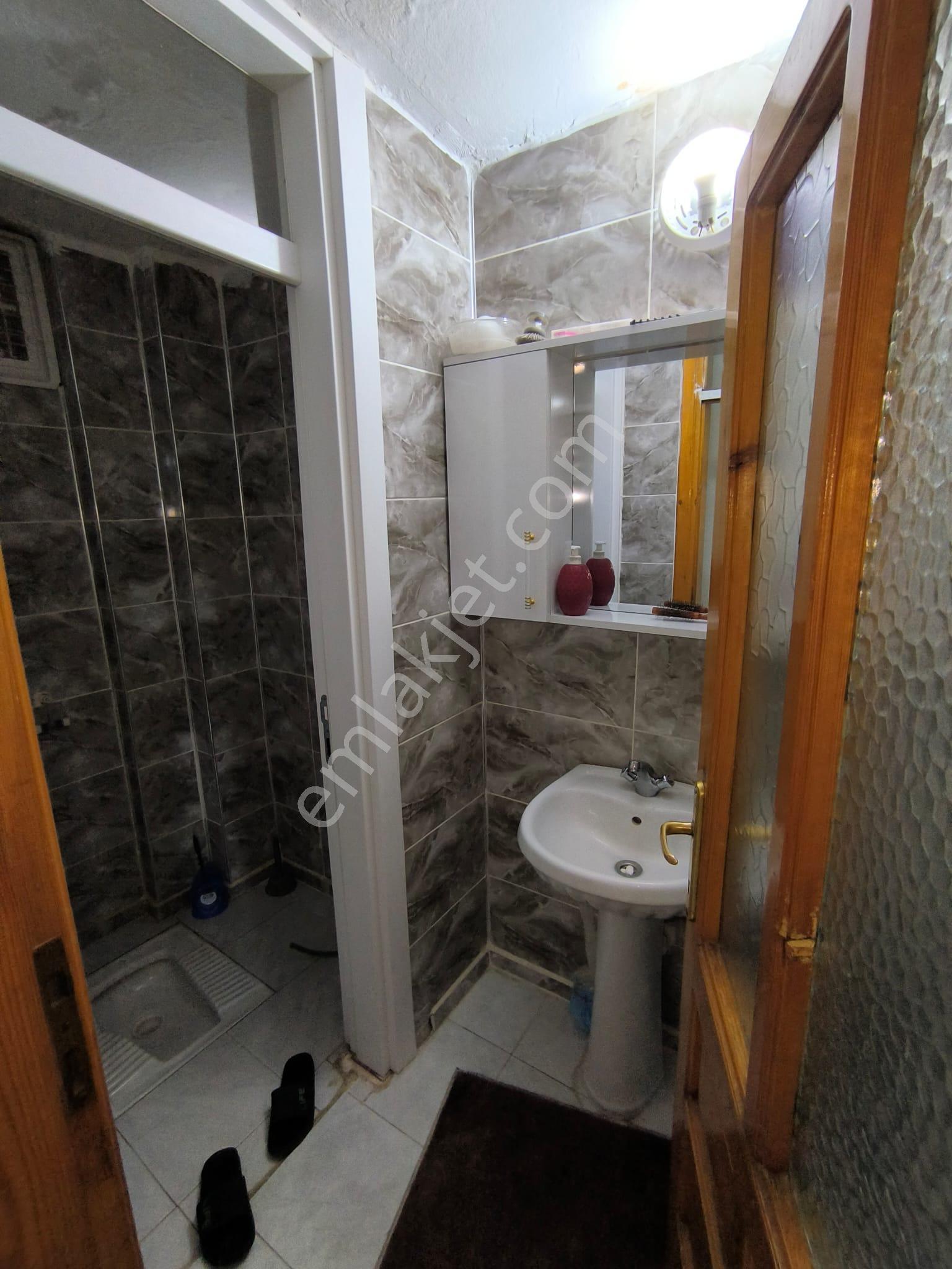 Ertuğrul Gazi Mahallesi'nde Merkezi Konumda Geniş Ve Ferah Satılk 4,5+1 Daire - Görsel 22