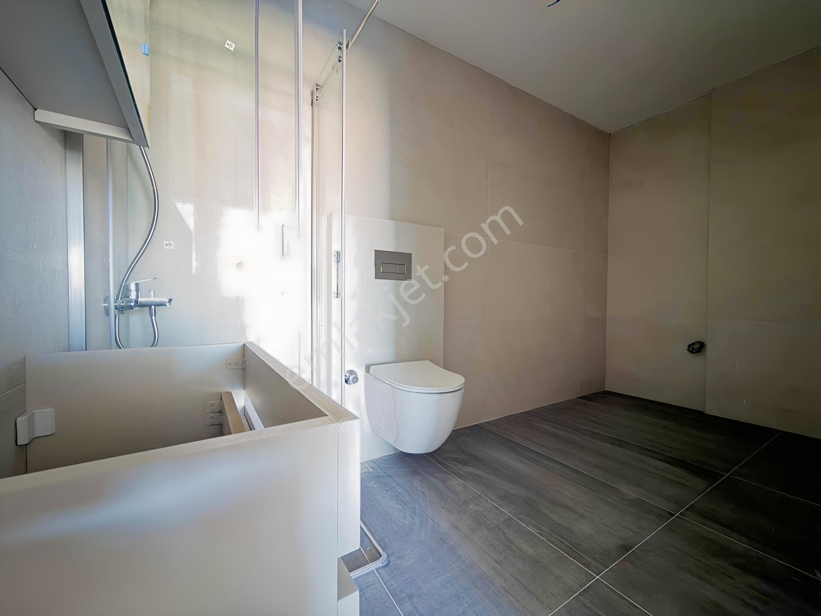 Güzelbahçe Yelki'de Satılık Sıfır Deniz Manzaralı Havuzlu Villa - Görsel 31