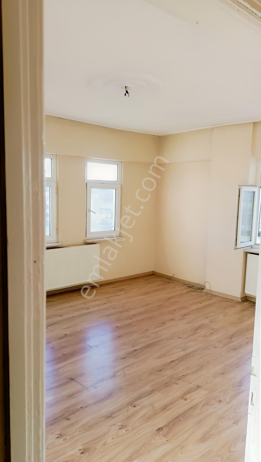 Arifbey Mahallesi Karanfil Sokakta Kiralık 2+1 Geniş Daire - Görsel 18