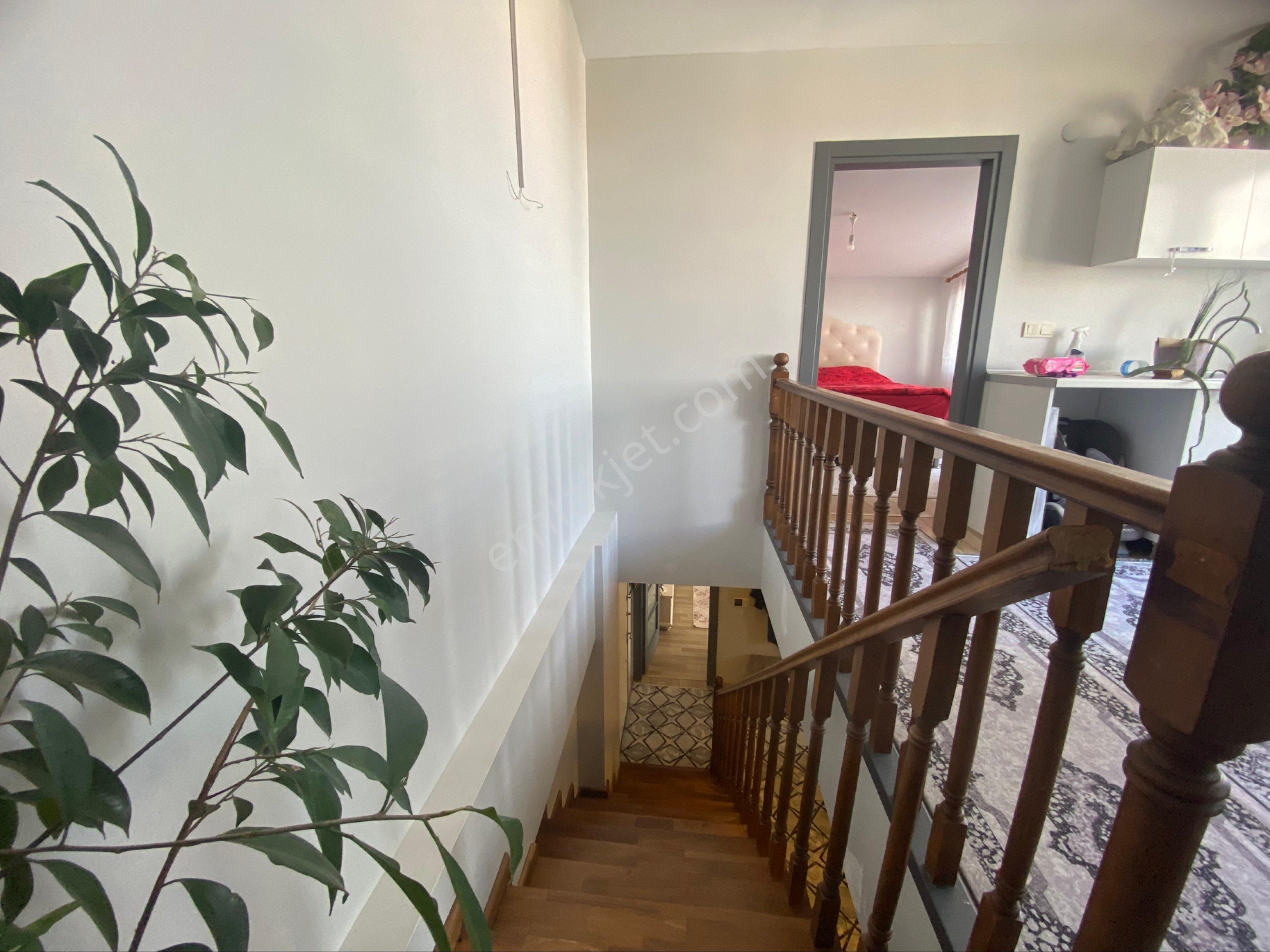 Remax Land’den Saray Pazarcık Mh Satılık İskanlı Çatı Dubleks - Görsel 14