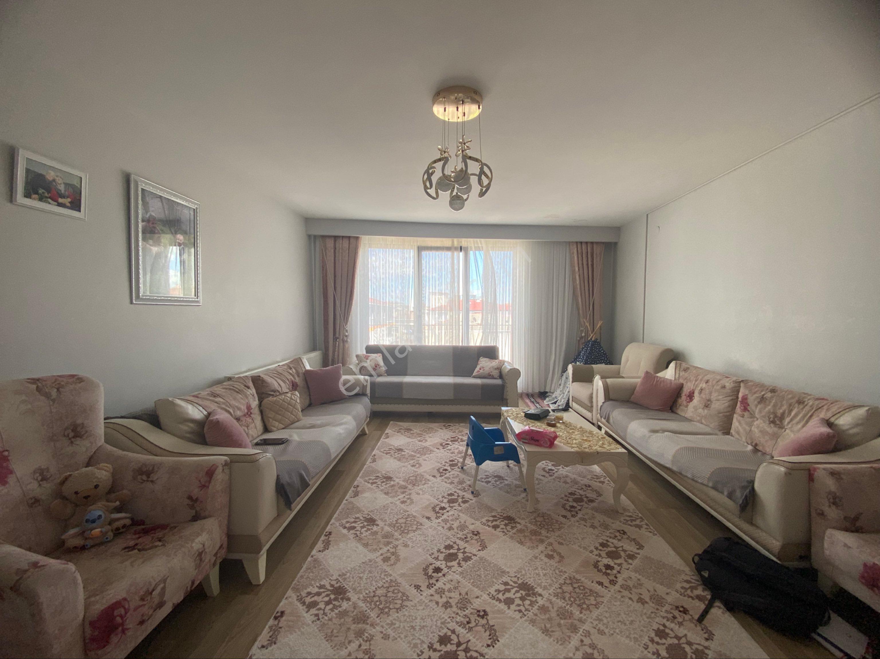 Remax Land’den Saray Pazarcık Mh Satılık İskanlı Çatı Dubleks - Görsel 2