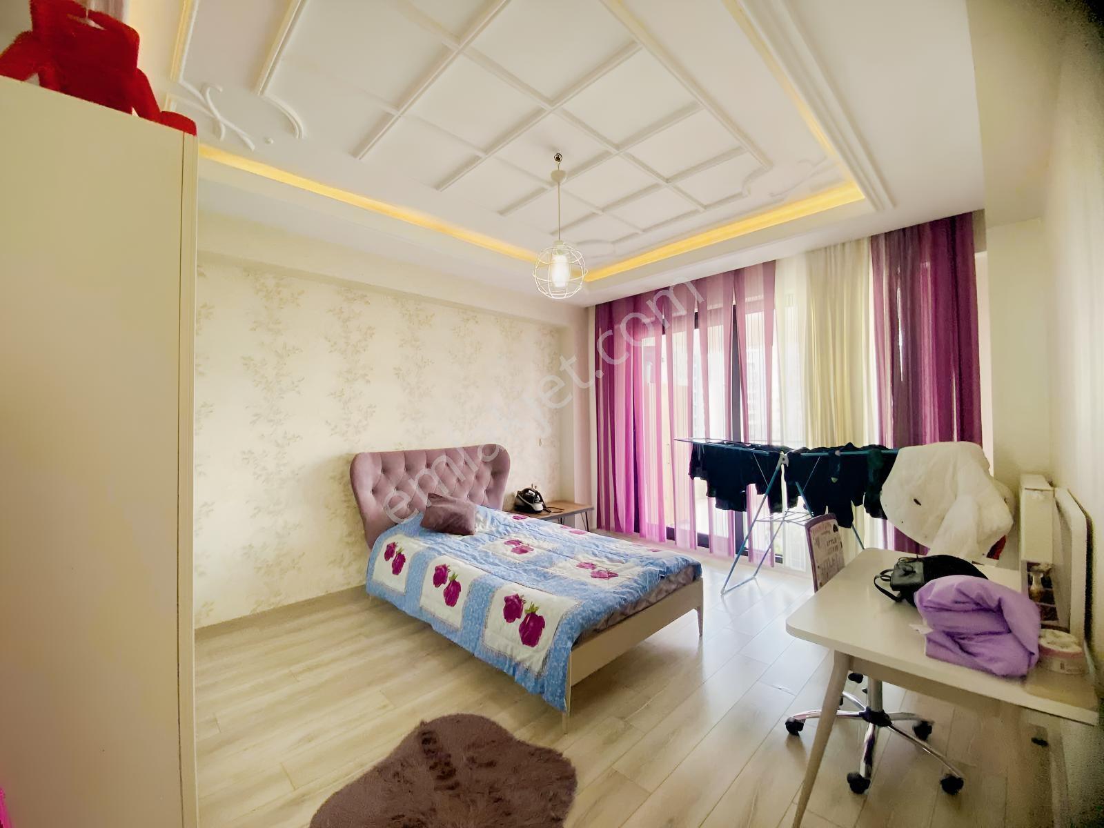 50.yolda Bulutbey Rönesansta Ara Kat Site İçi Manzaralı Kaçmaz! - Görsel 4