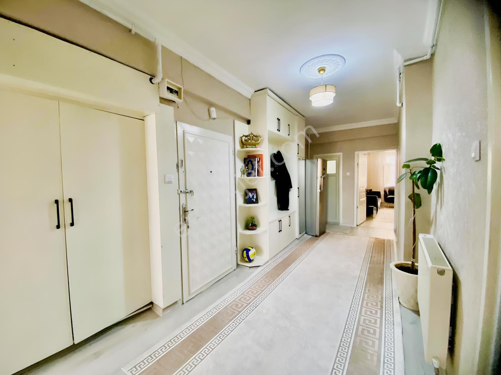 Reyhan Park Karşısında 2+1 Full Bakımlı Masrafsızz 125m2 Daire!!