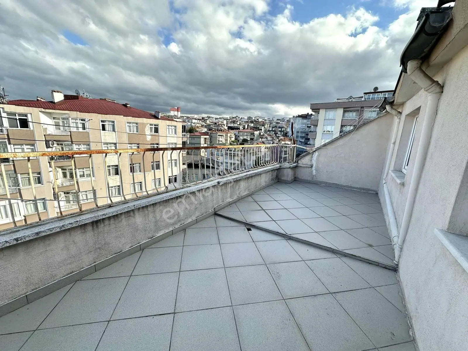 ▇ Liberta'dan Merkezi Konumda Kiralık Eşyalı 3+1 Daire ▇ - Görsel 5