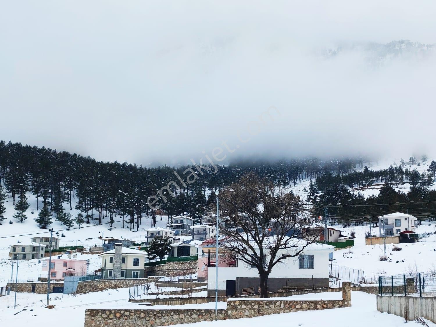 Kar Emlaktan Yenikonacık Bozkırlıda 400m2 Satılık Arsa - Görsel 6