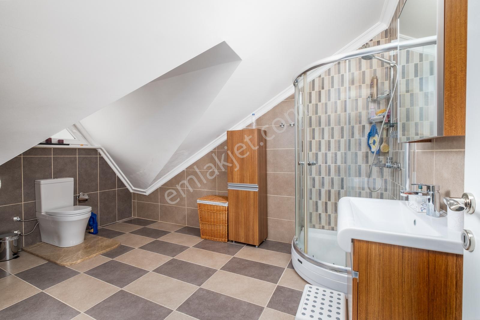 Remax Area Dan Havuz, Bahçe Eşyalı Satılık Deniz Manzaralı Villa - Görsel 29