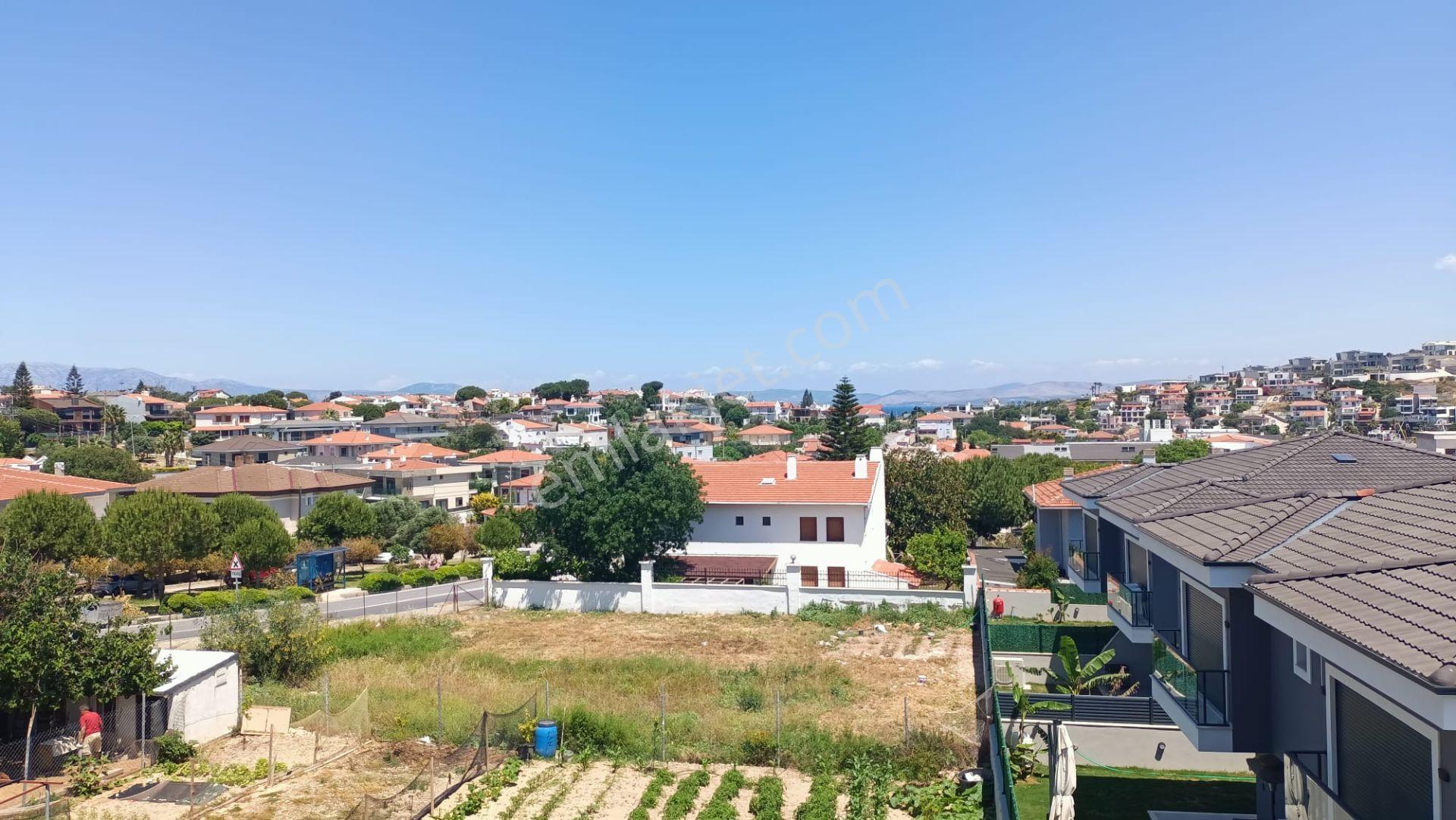 Çeşme Marina Yakını Sezonluk Kiralık Mobilyalı Villa - Görsel 8