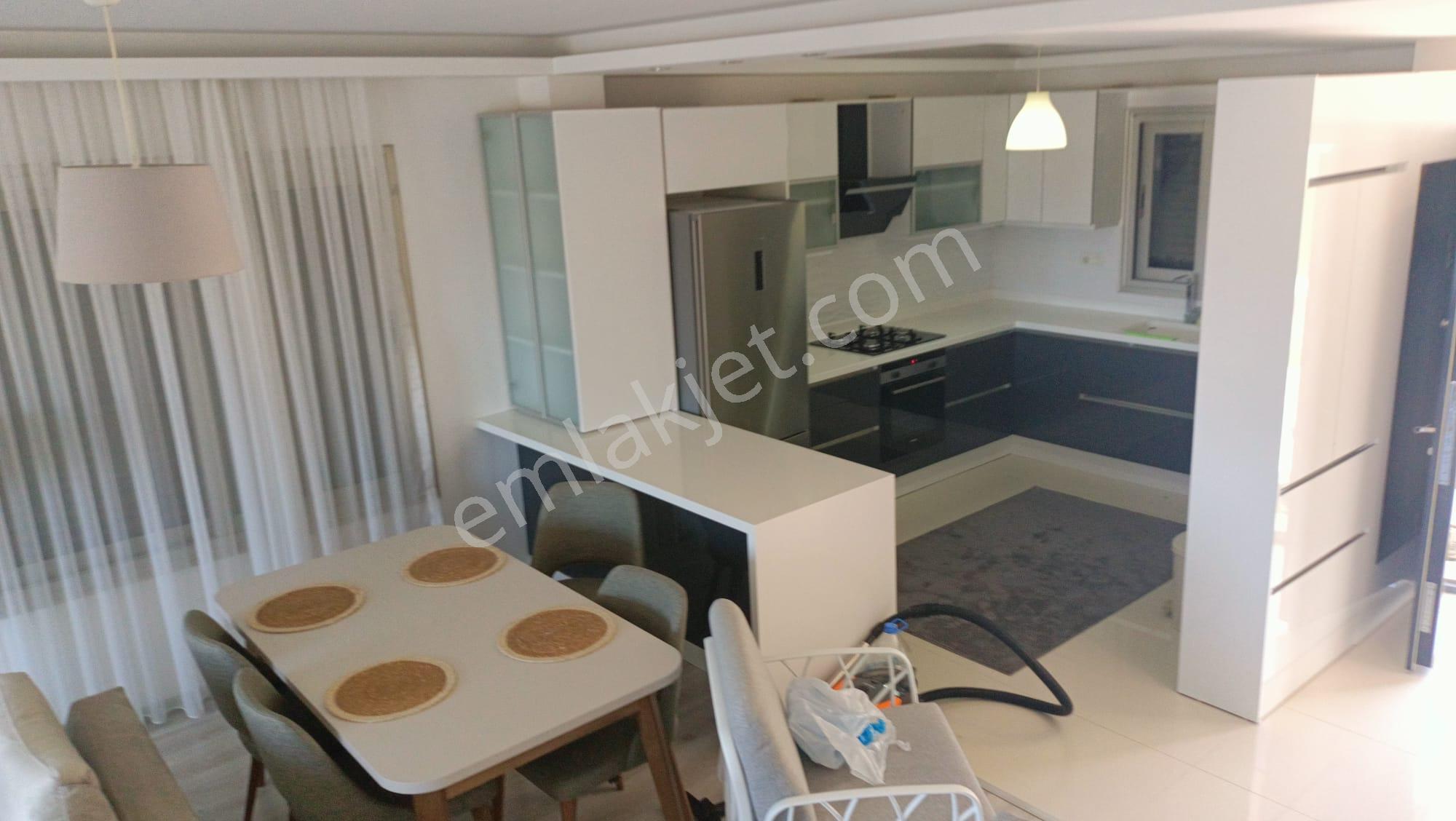 Çeşme Marina Yakını Sezonluk Kiralık Mobilyalı Villa - Görsel 10