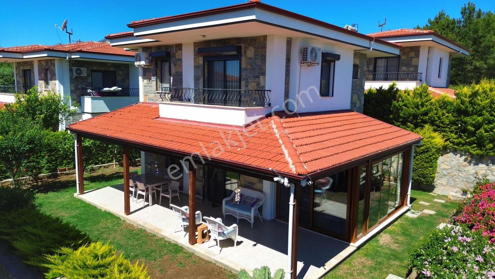 Datça Burgazda Müstakil Villa 261 M² Arsa Paylı Deniz Manzaralı - Görsel 12