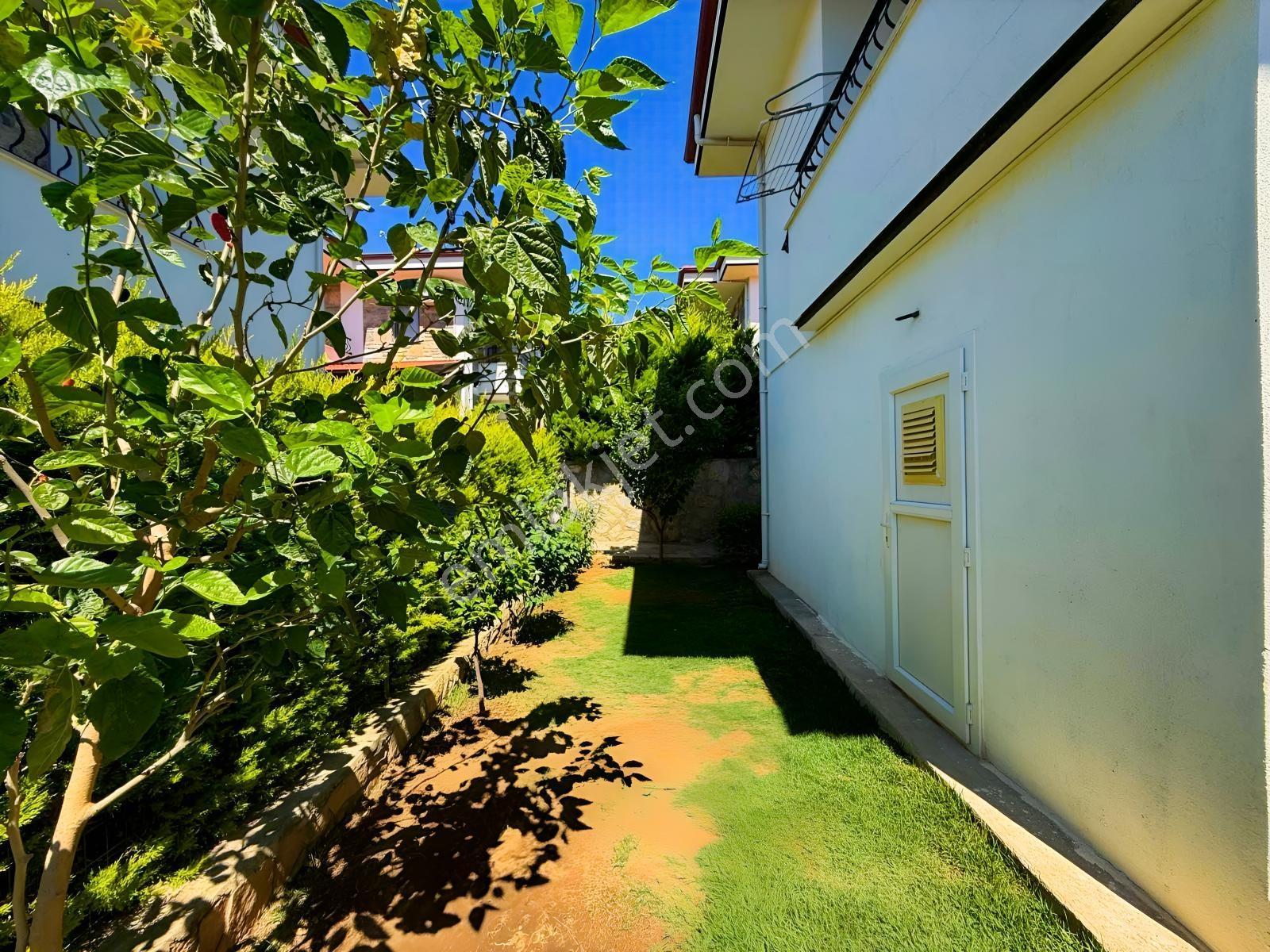 Datça Burgazda Müstakil Villa 261 M² Arsa Paylı Deniz Manzaralı - Görsel 23