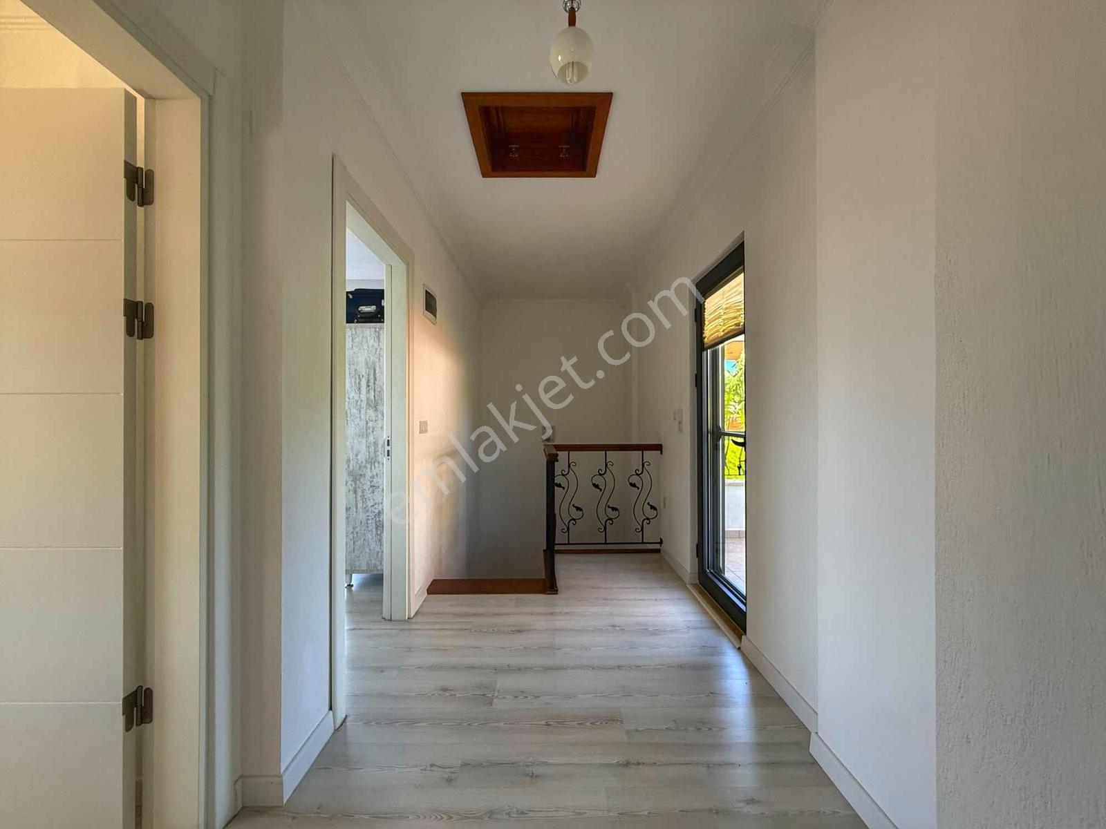 Datça Burgazda Müstakil Villa 261 M² Arsa Paylı Deniz Manzaralı - Görsel 27