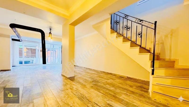 Alaçatı'da Satılık Müstakil Havuzlu Villa - Görsel 8