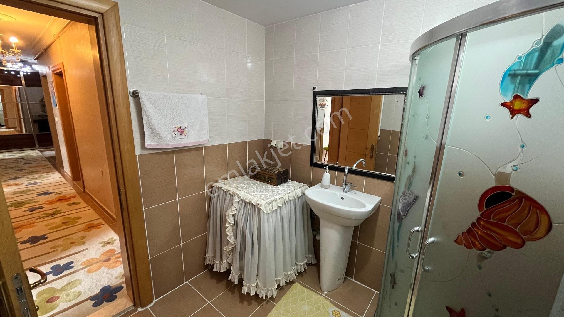 Uğur Mumcu’nun Merkezinde Ferah Ve Kullanışlı Satılık 3+1 Daıre - Görsel 29