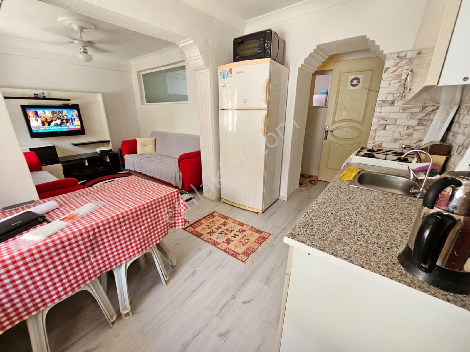 Dikili Salimbey Denize 100 Mt Mesafede 2+1 Eşyalı Satılık Daire - Görsel 10