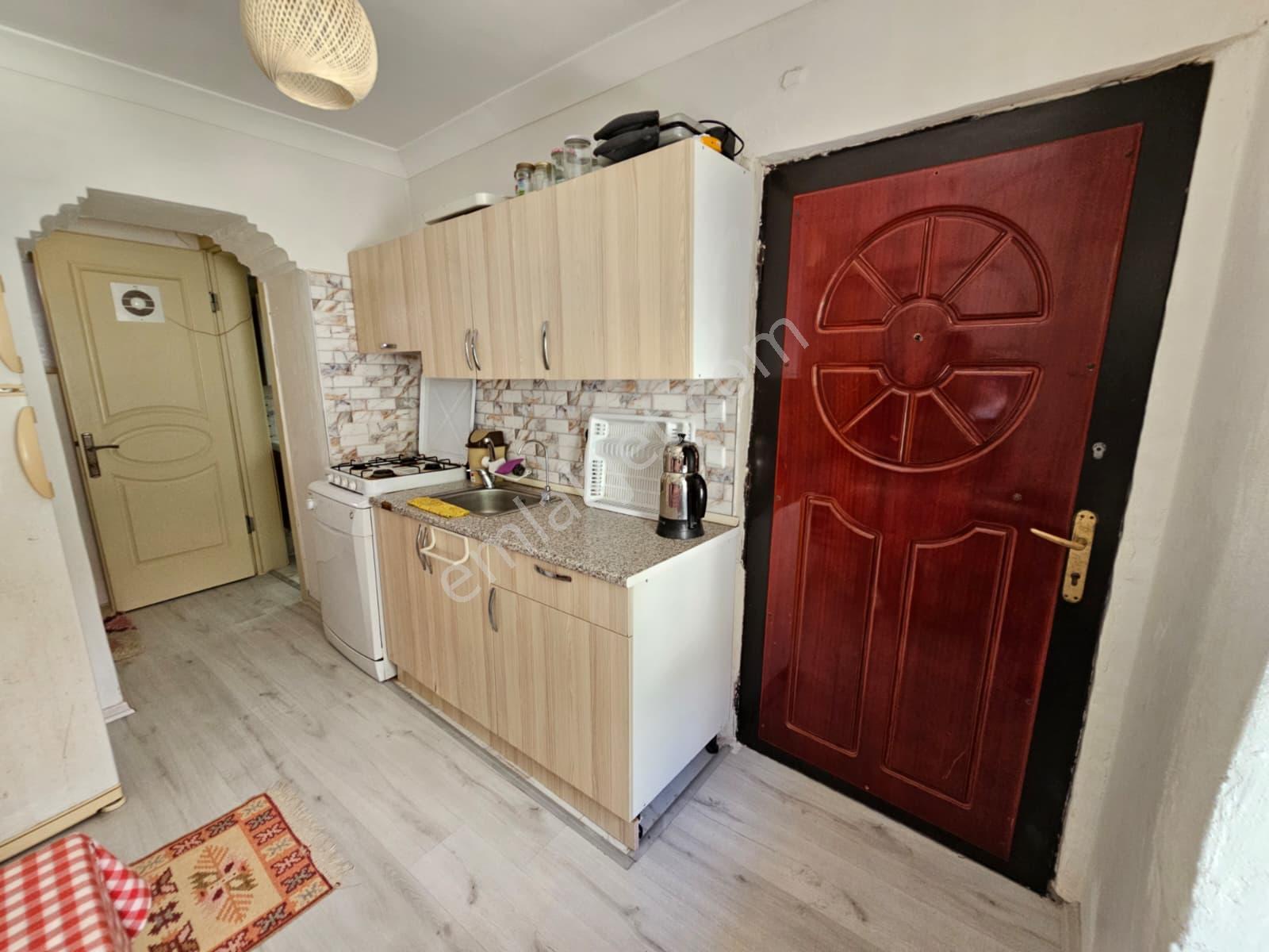 Dikili Salimbey Denize 100 Mt Mesafede 2+1 Eşyalı Satılık Daire - Görsel 17