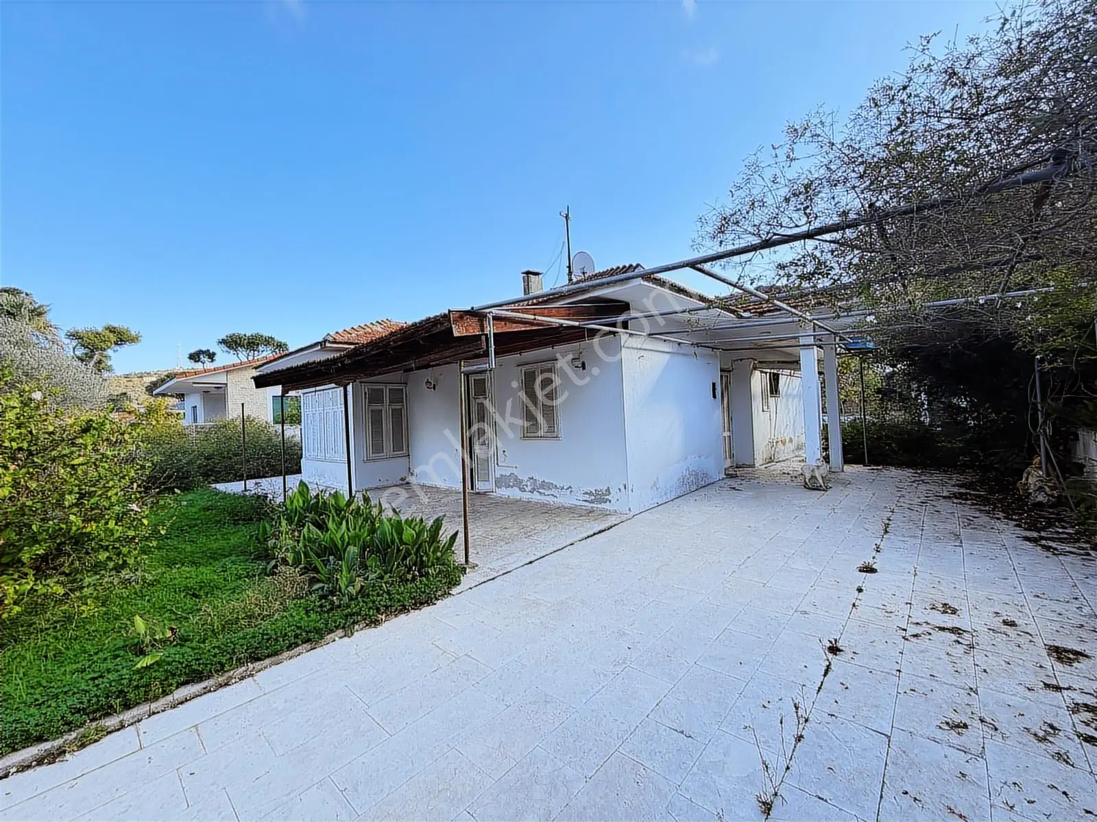Çeşme Ilıca Şantiye Evlerinde 613 M2 Arsa Villa - Görsel 3