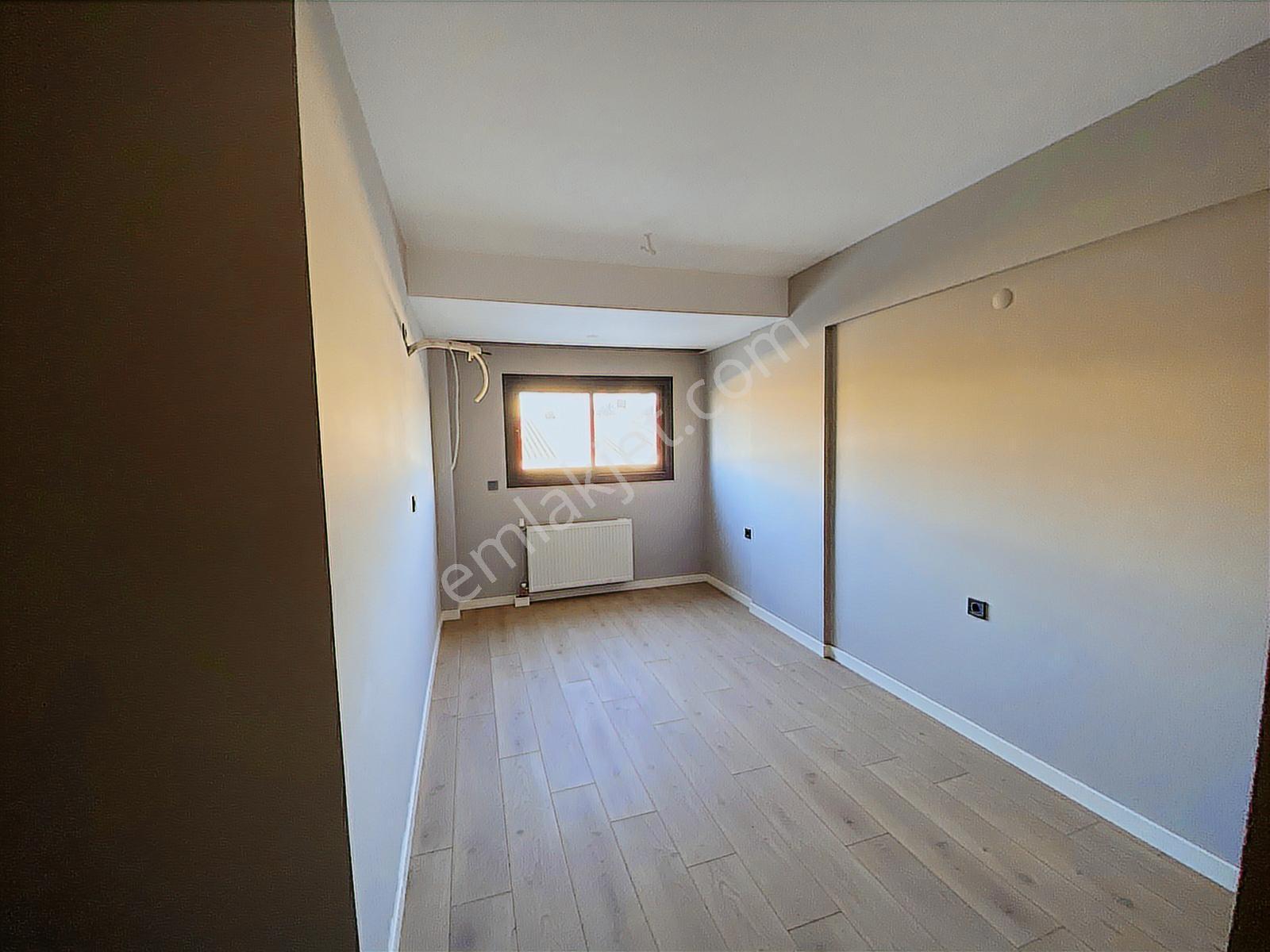 Gaziemir Mia Sarnıçta 3+1 Havuz Manzaralı Lüks Daire - Görsel 17