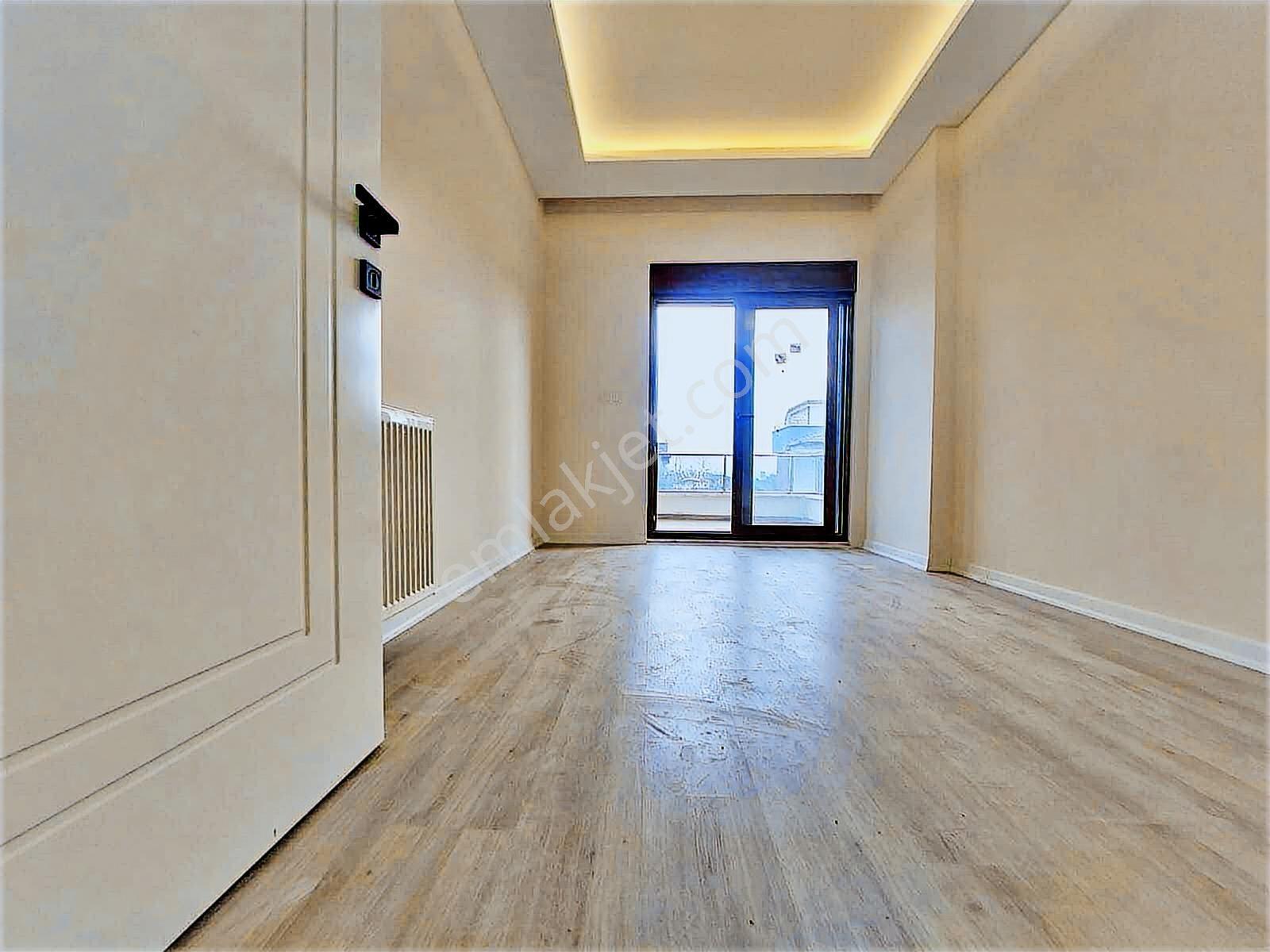 Avcı'dan Müstakil Villa Güvenlikli Ortak Havuzlu Site İçinde - Görsel 4