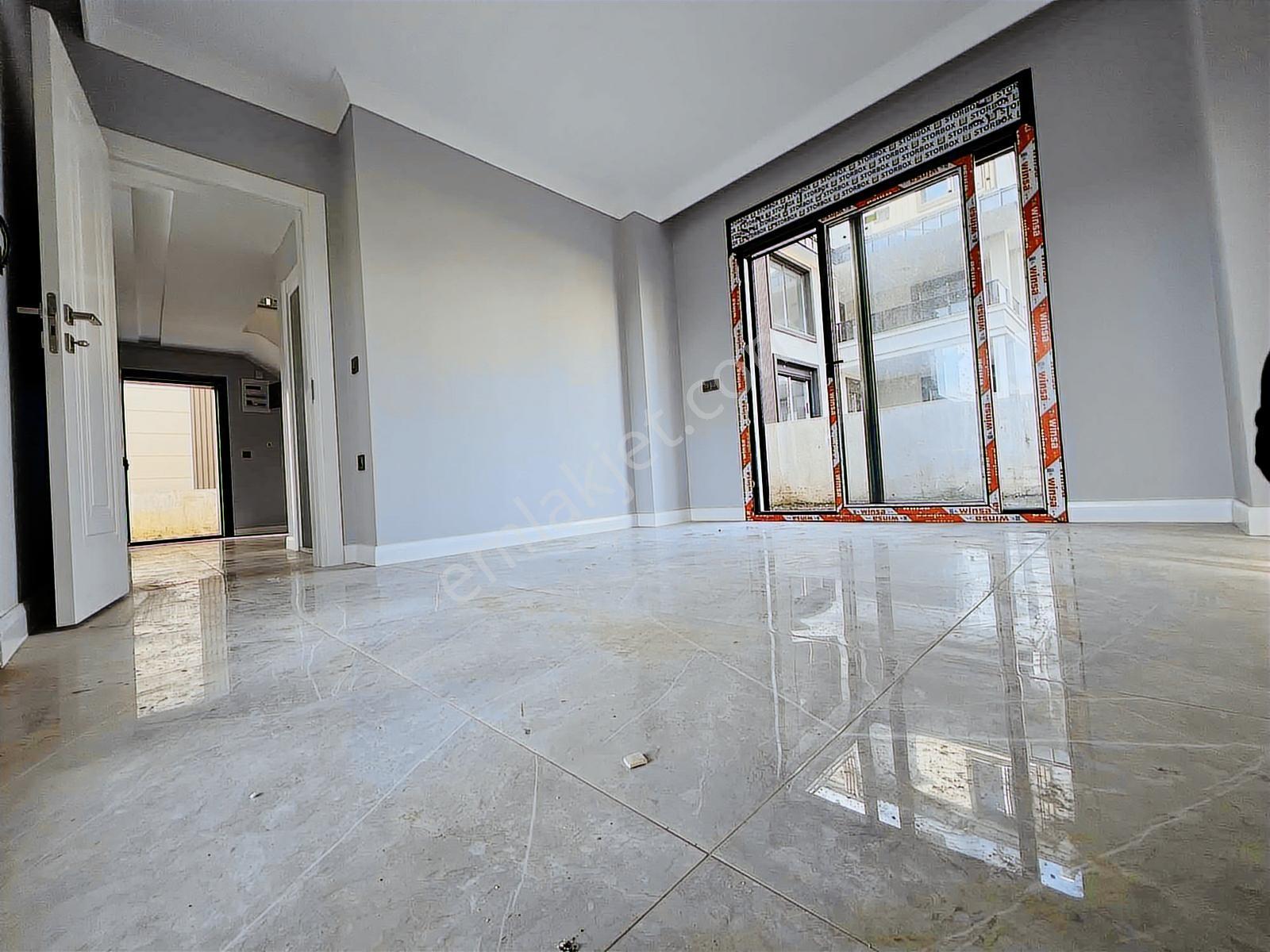 Avcı'dan 400m2 Arsa İçinde 5+1 Loft Havuzlu Villa - Görsel 19